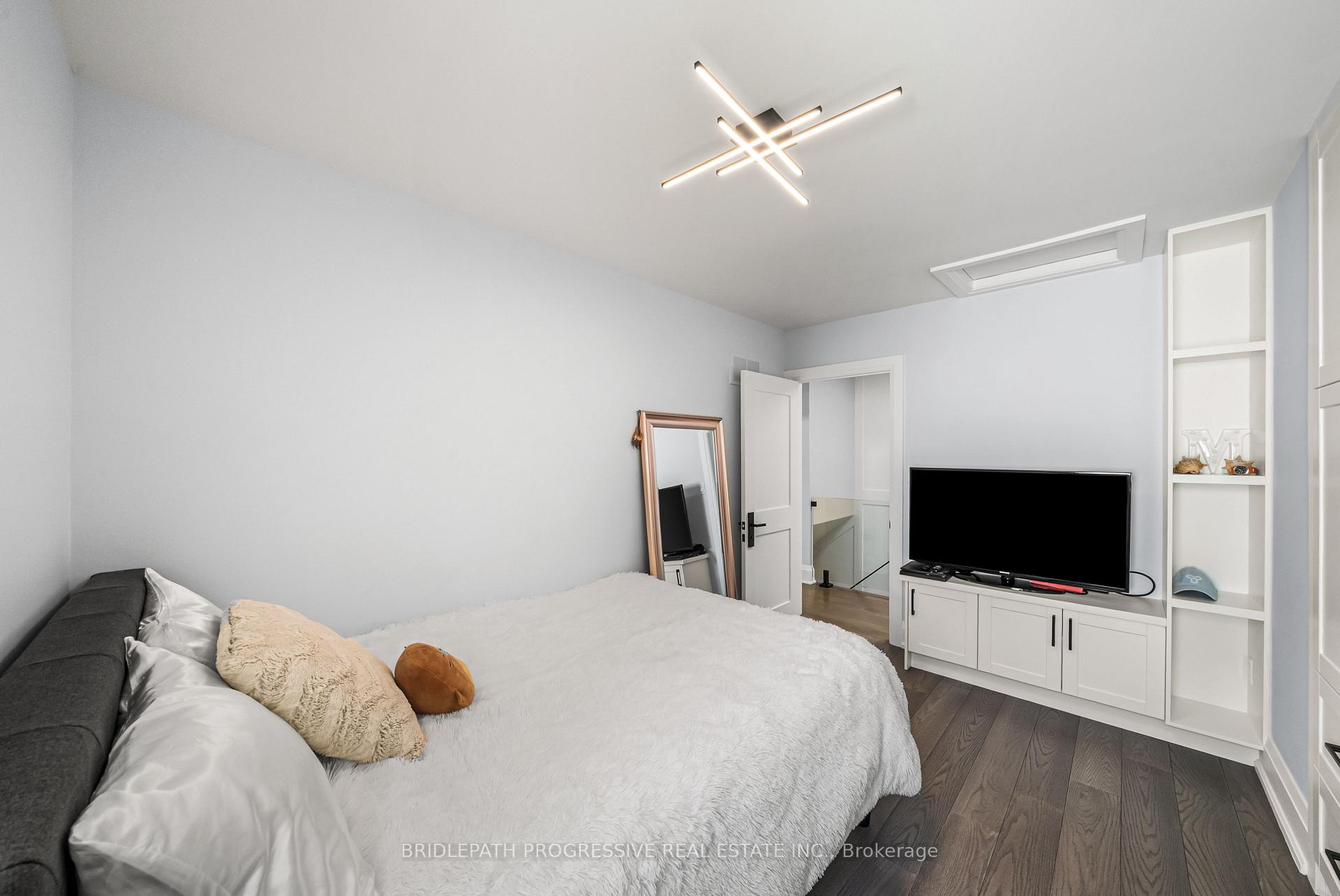 Photo 47 of 72 Royal Orchard Boulevard, Markham, Royal Orchard — HOMEH