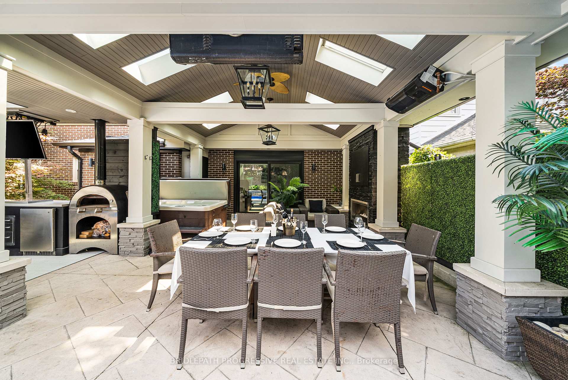 Photo 44 of 72 Royal Orchard Boulevard, Markham, Royal Orchard — HOMEH