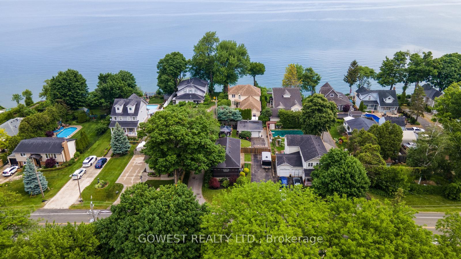 Photo 31 of 223 Lake Street, Grimsby, Grimsby Beach — HOMEH