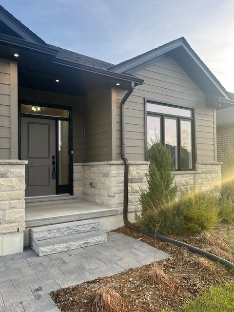 Photo 2 of 148 Foxborough Place, Thames Centre, Thorndale — HOMEH