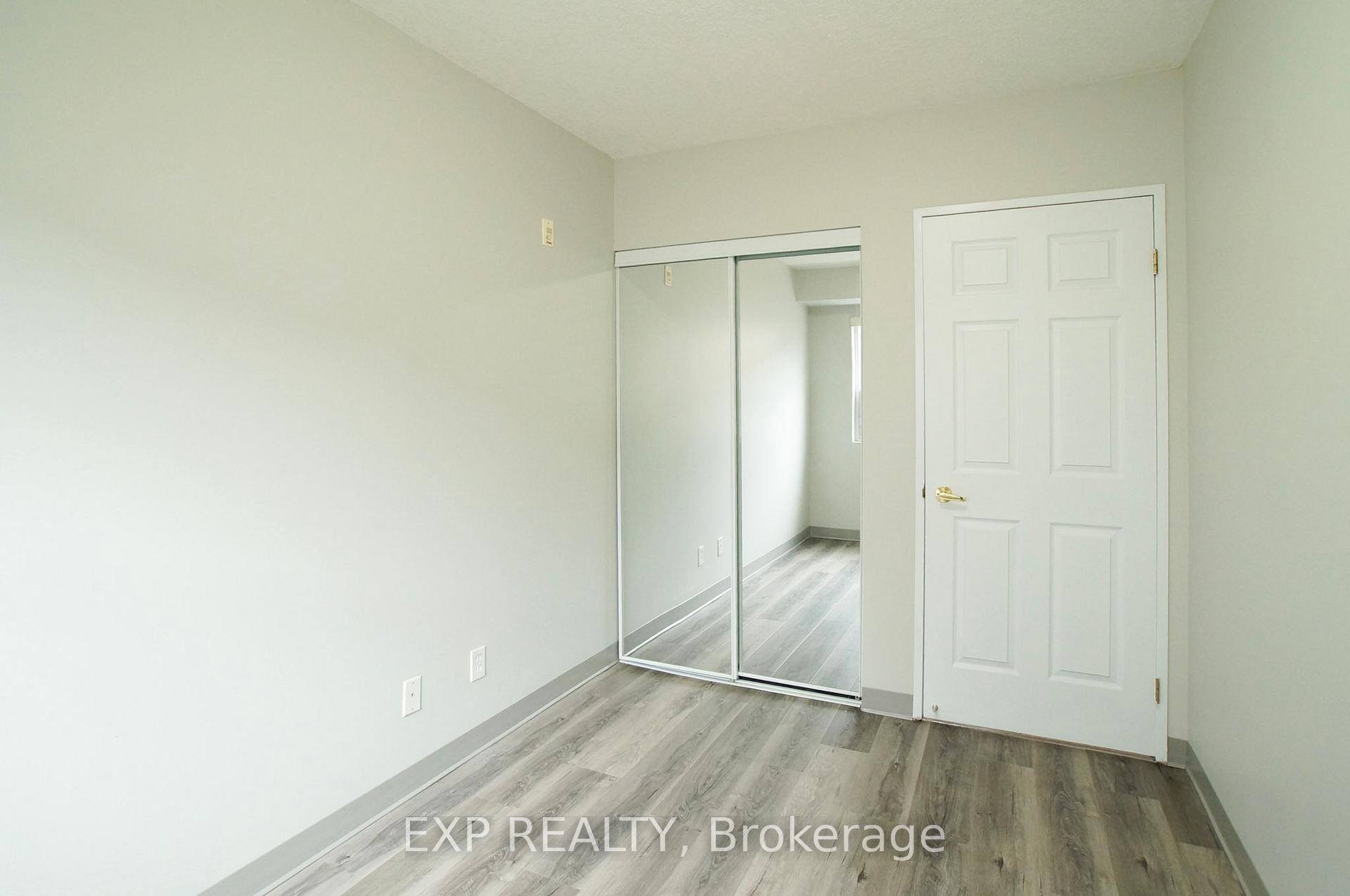 Photo 4 of Unit 711, 593 Strasburg Road, Kitchener — HOMEH