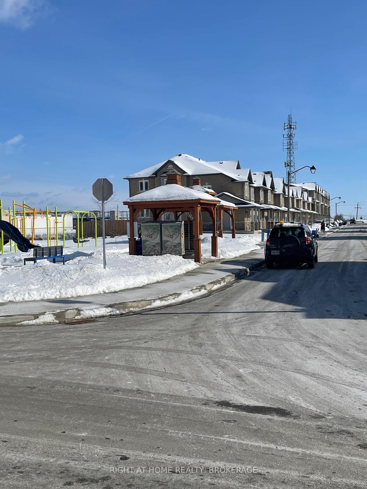 Photo 2 of 8 Canary Grass Boulevard, Hamilton, Hannon — HOMEH