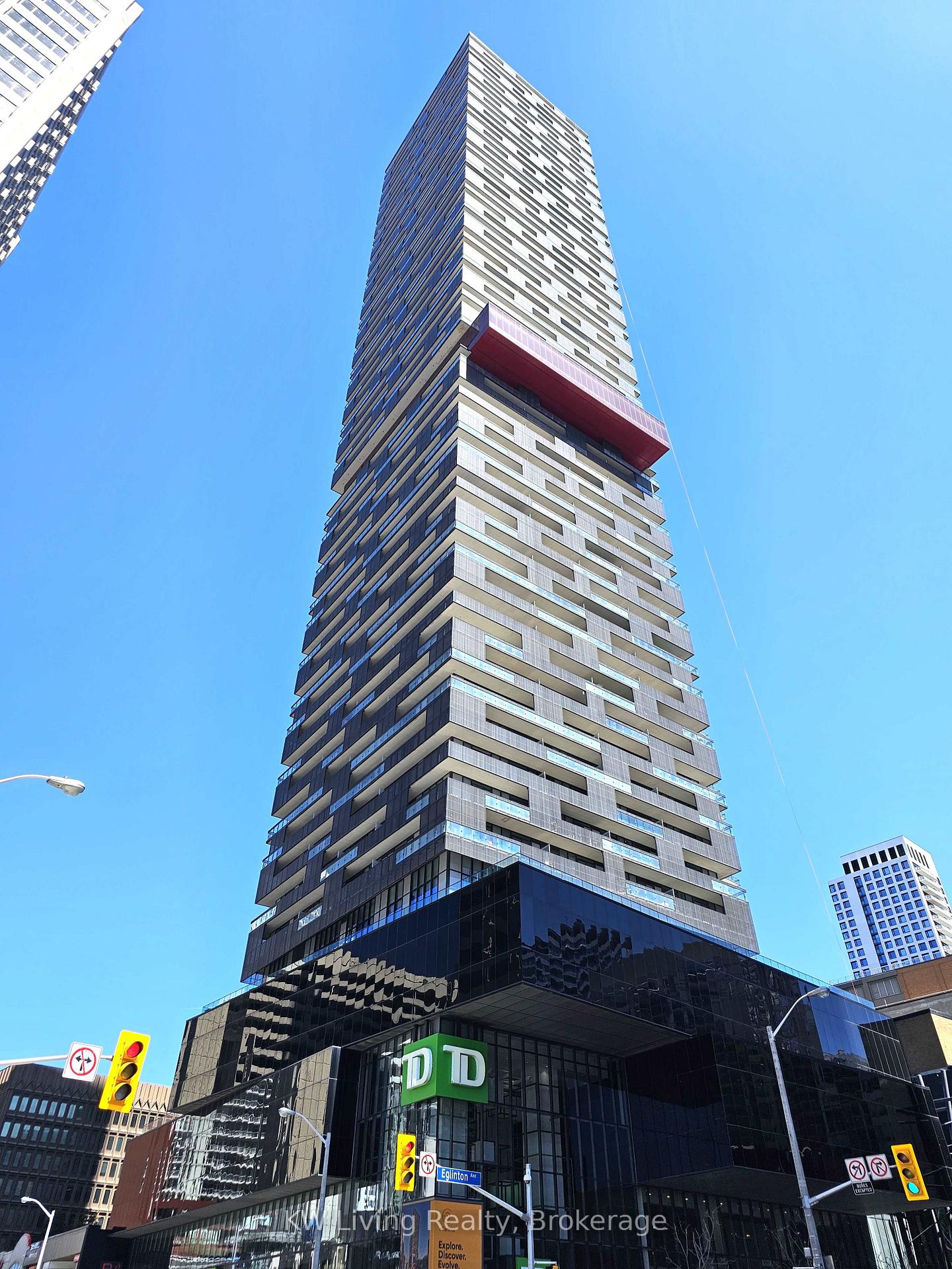 Photo 1 of Unit 5004, 8 Eglinton Avenue E, Toronto, Mount Pleasant West — HOMEH