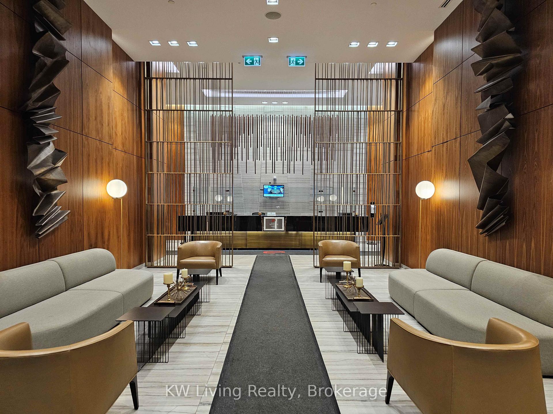 Photo 12 of Unit 5004, 8 Eglinton Avenue E, Toronto, Mount Pleasant West — HOMEH