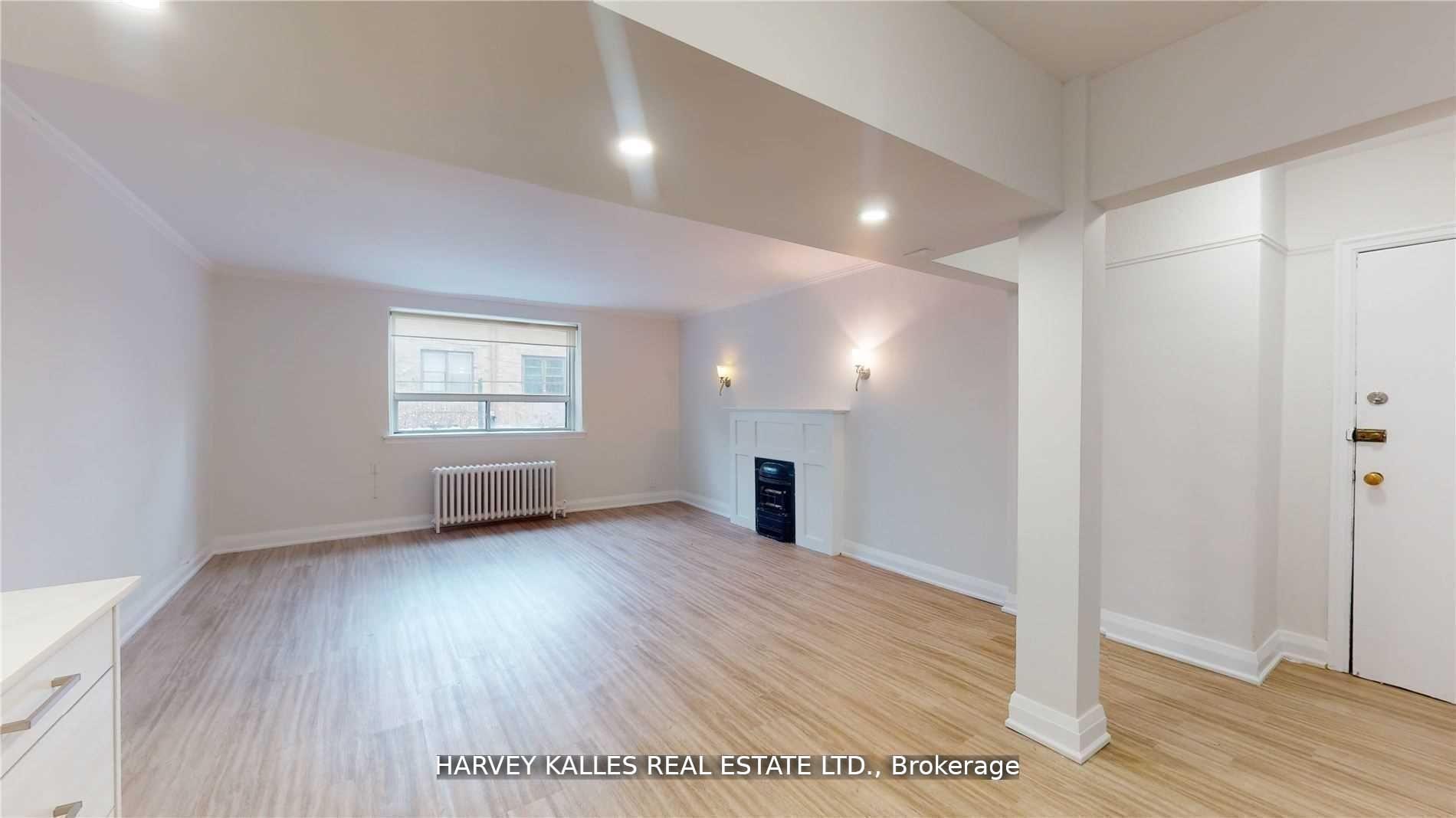 Photo 3 of Unit 8, 320 Lonsdale Road, Toronto, Forest Hill South — HOMEH