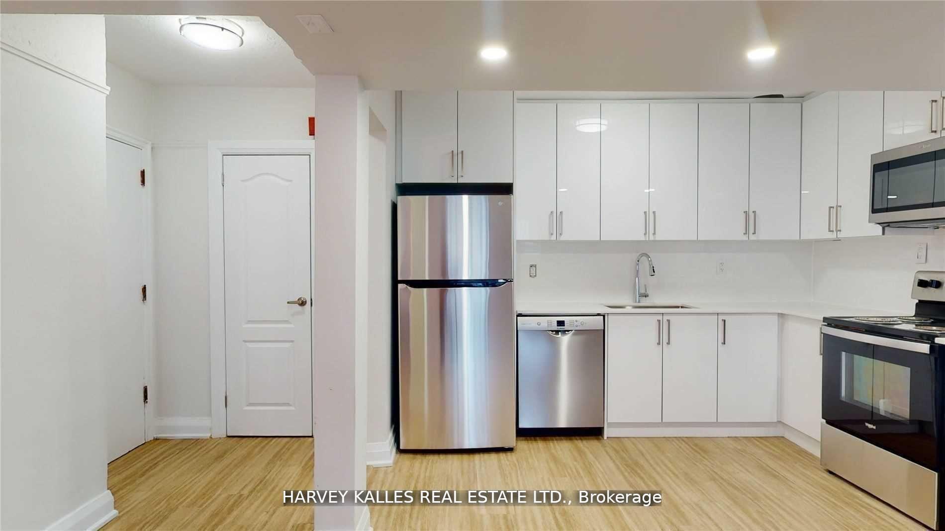 Photo 6 of Unit 8, 320 Lonsdale Road, Toronto, Forest Hill South — HOMEH