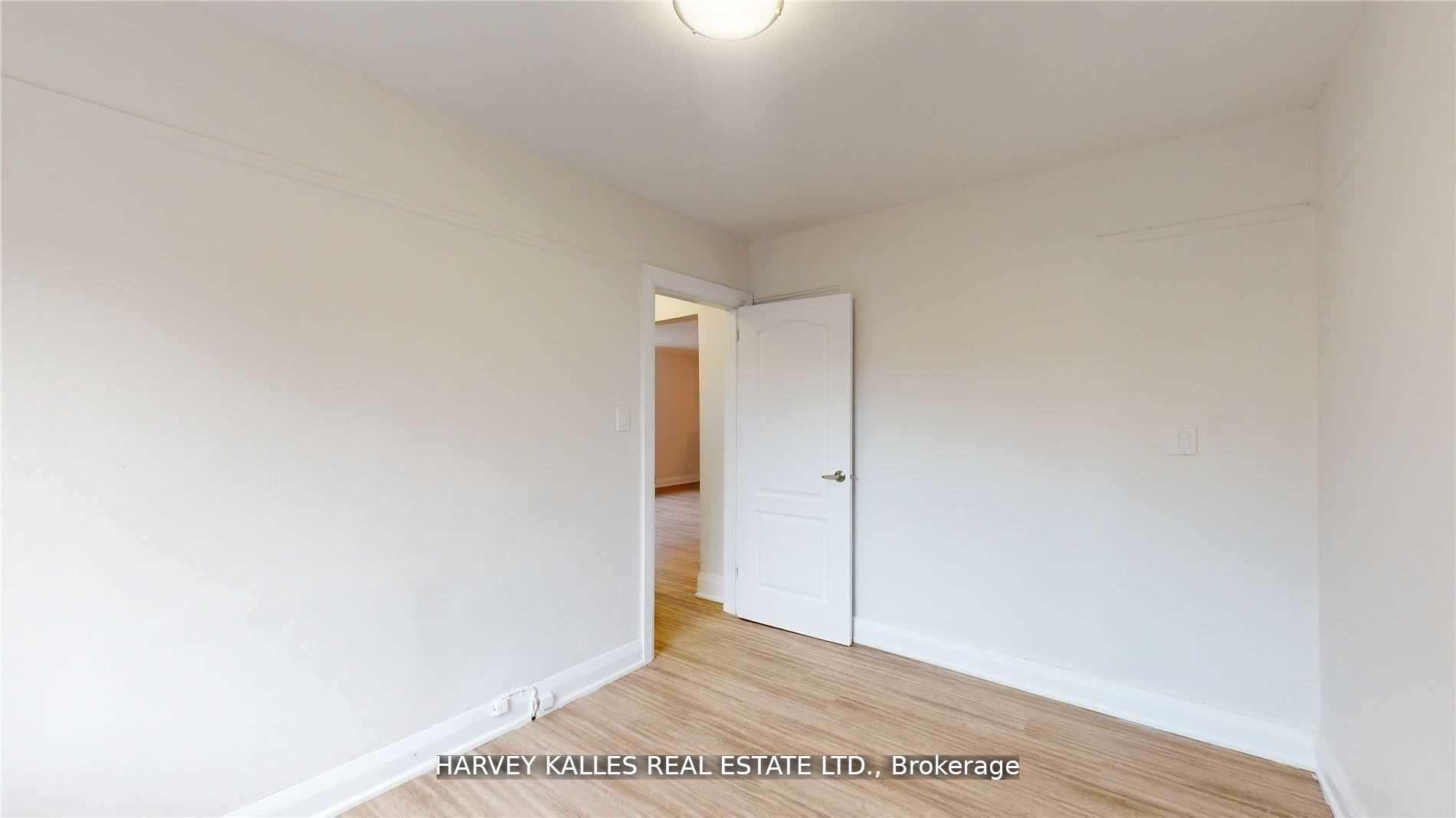Photo 14 of Unit 8, 320 Lonsdale Road, Toronto, Forest Hill South — HOMEH
