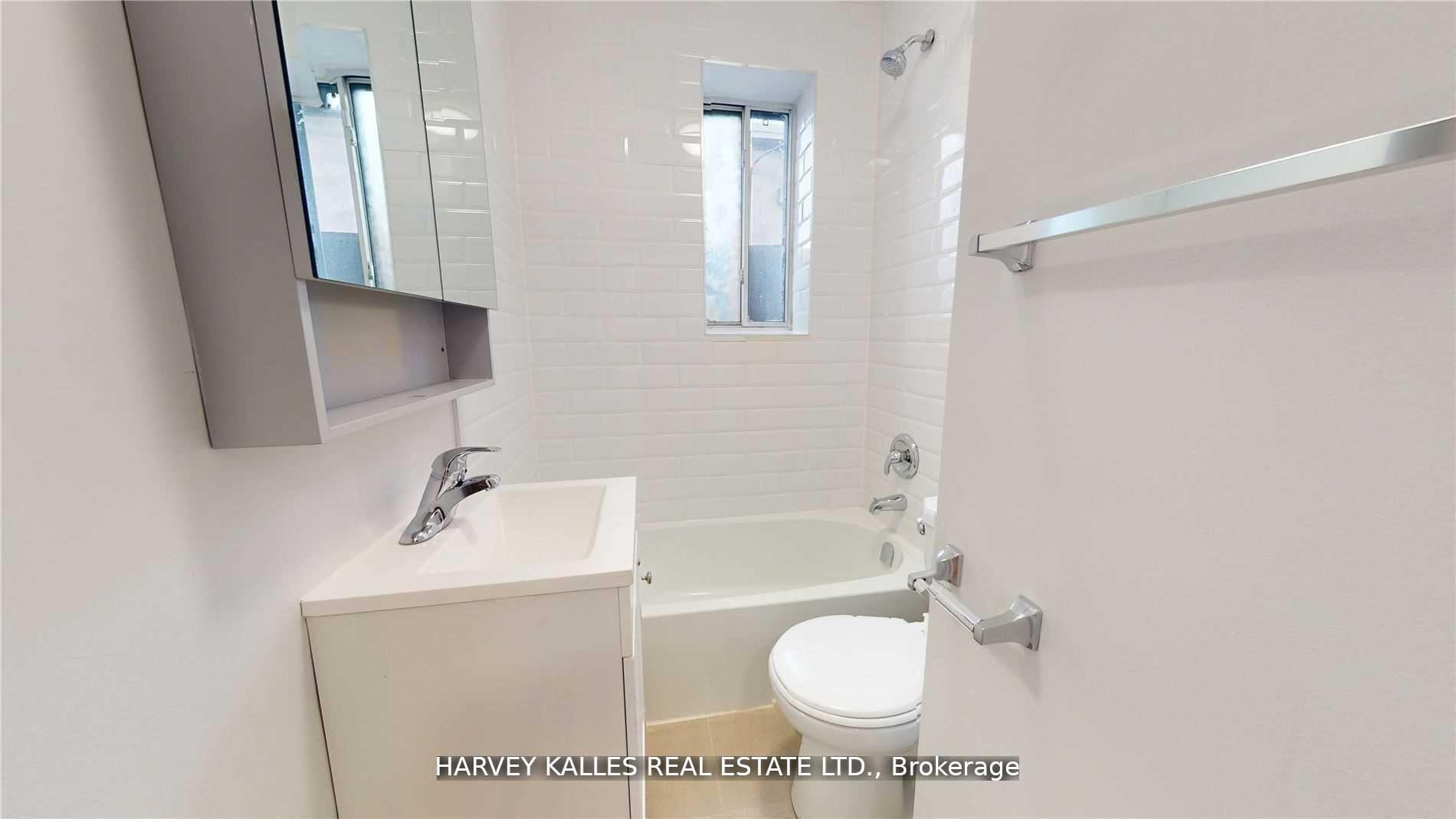 Photo 15 of Unit 8, 320 Lonsdale Road, Toronto, Forest Hill South — HOMEH