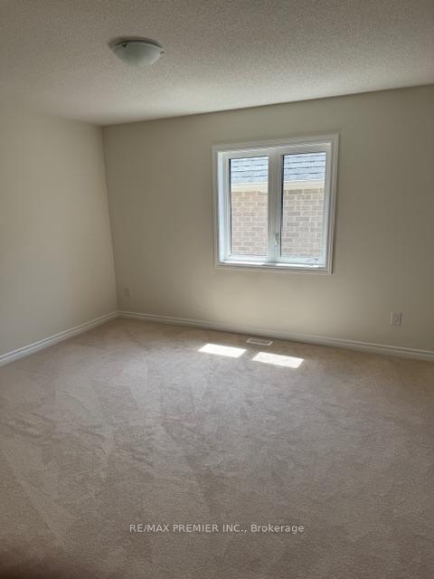 Photo 14 of 65 Lawrence D. Pridham Avenue, New Tecumseth, Alliston — HOMEH
