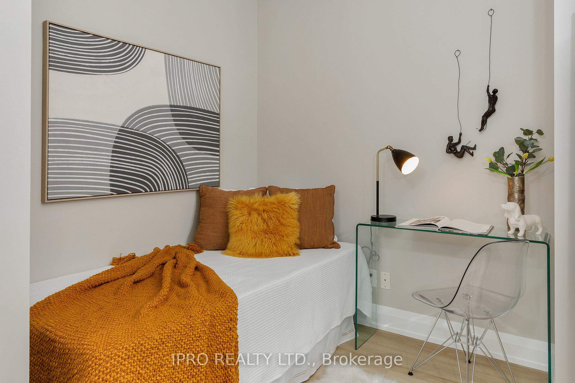 Photo 27 of Unit 1827, 7161 Yonge Street, Markham, Grandview — HOMEH