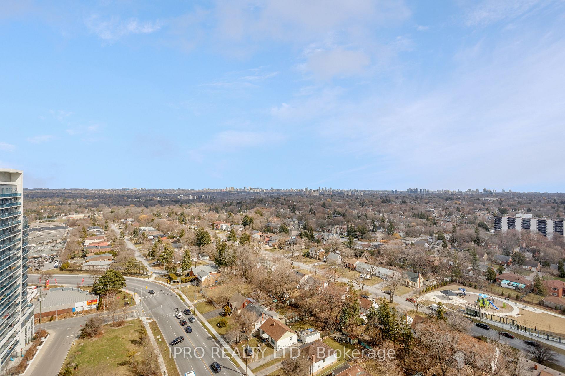 Photo 22 of Unit 1827, 7161 Yonge Street, Markham, Grandview — HOMEH