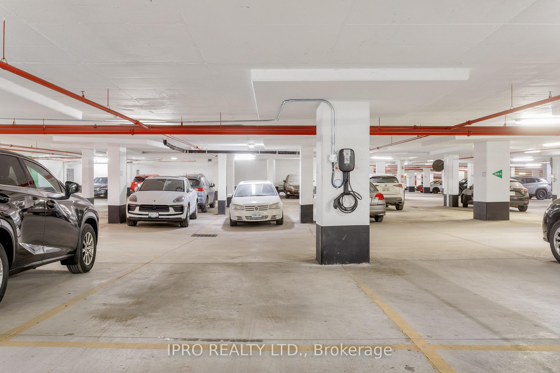 Photo 9 of Unit 1827, 7161 Yonge Street, Markham, Grandview — HOMEH