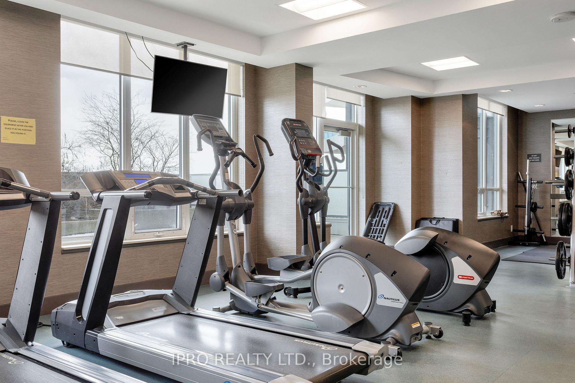 Photo 14 of Unit 1827, 7161 Yonge Street, Markham, Grandview — HOMEH