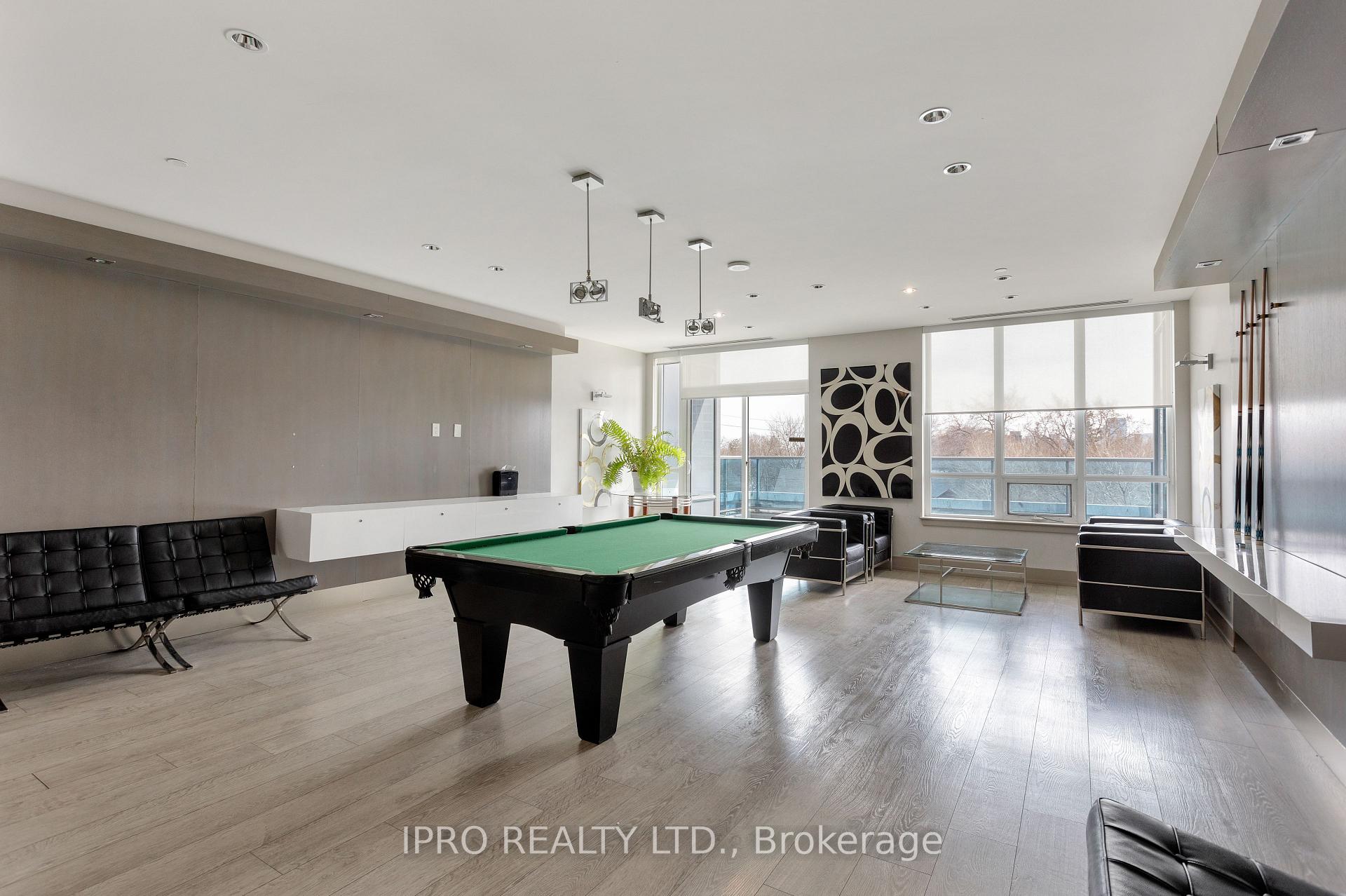Photo 17 of Unit 1827, 7161 Yonge Street, Markham, Grandview — HOMEH