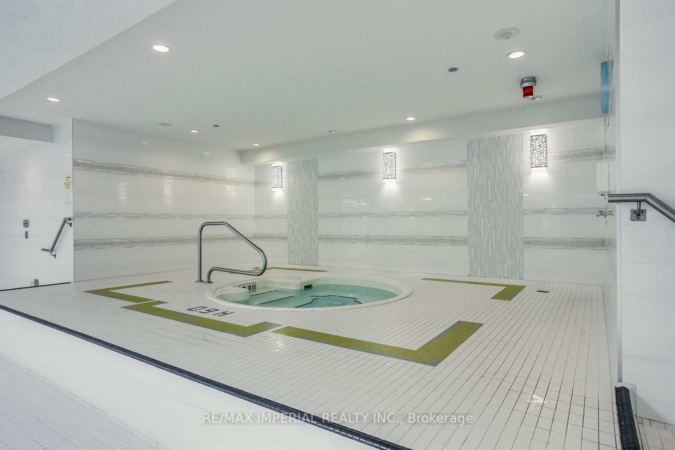 Photo 10 of Unit 101, 89 S Town Centre Boulevard, Markham, Unionville — HOMEH
