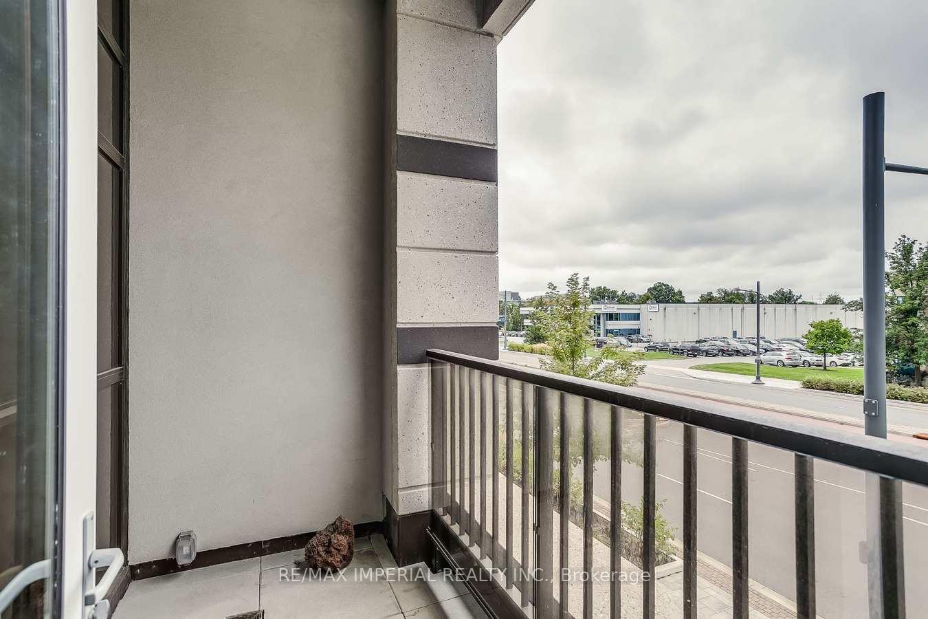 Photo 24 of Unit 101, 89 S Town Centre Boulevard, Markham, Unionville — HOMEH