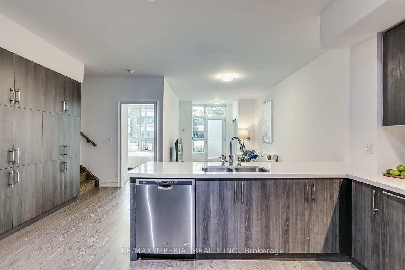 Photo 41 of Unit 101, 89 S Town Centre Boulevard, Markham, Unionville — HOMEH