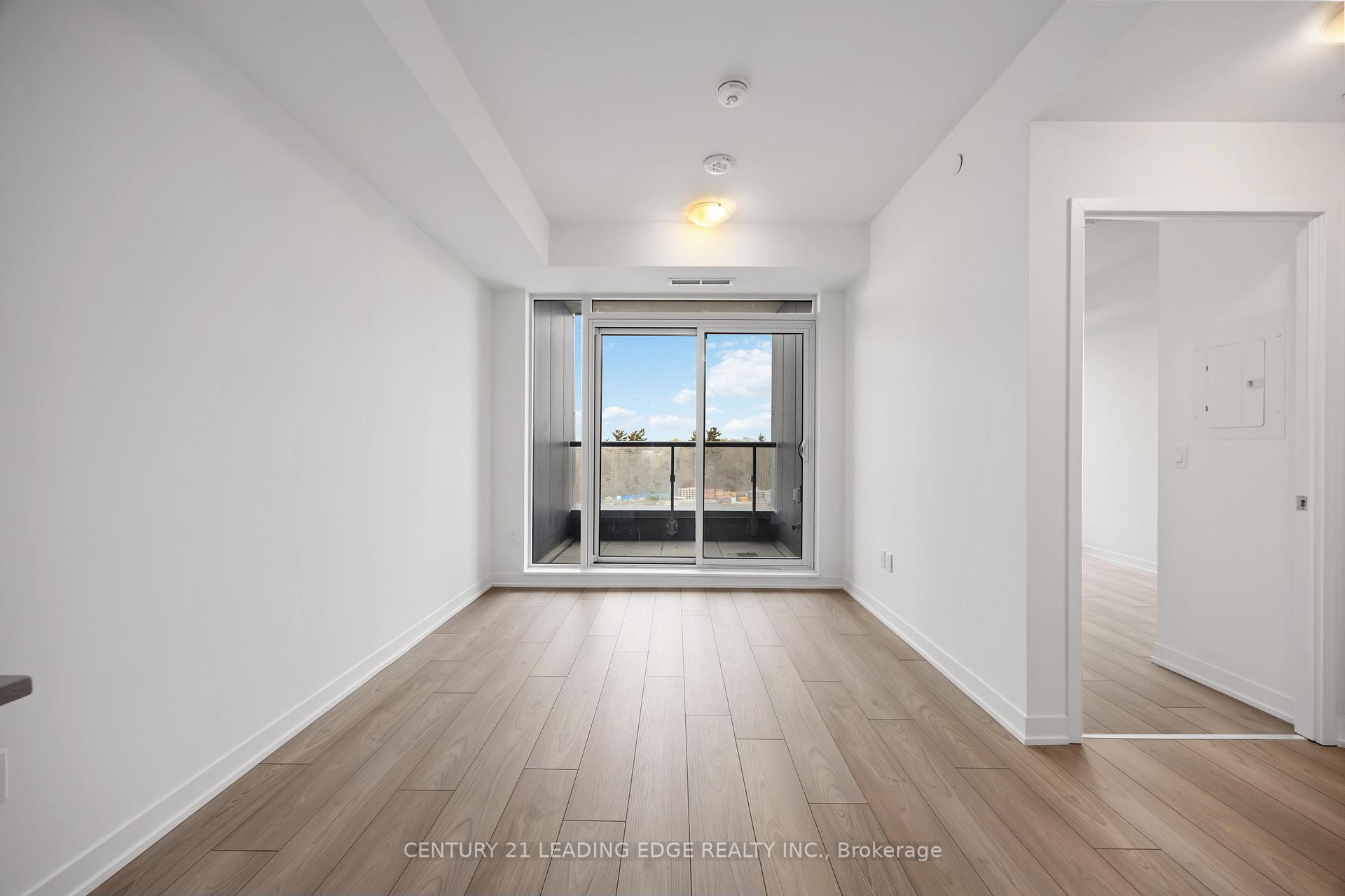Photo 4 of Unit 507, 474 Caldari Road, Vaughan, Concord — HOMEH