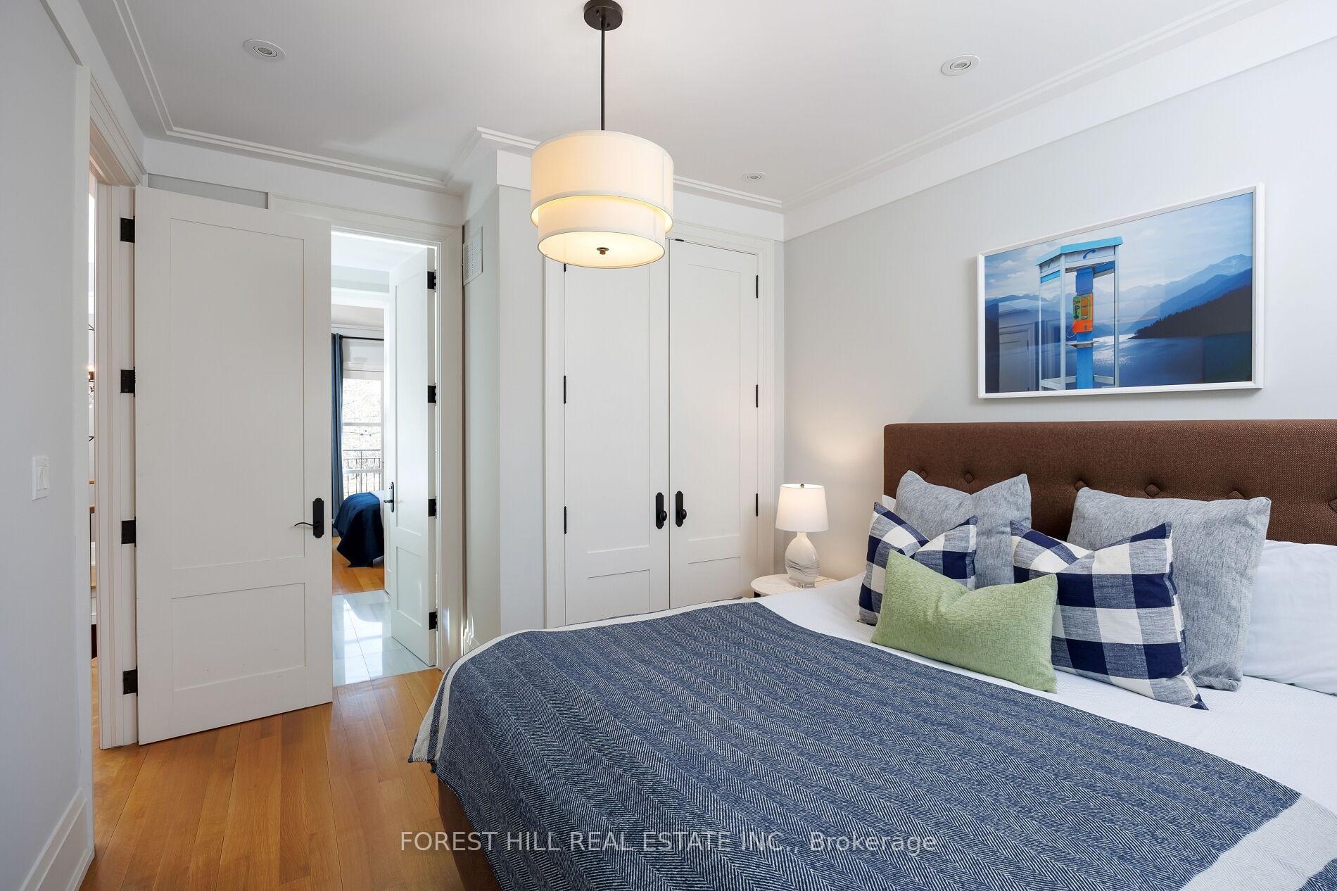 Photo 26 of 102 Chaplin Crescent, Toronto, Yonge-Eglinton — HOMEH