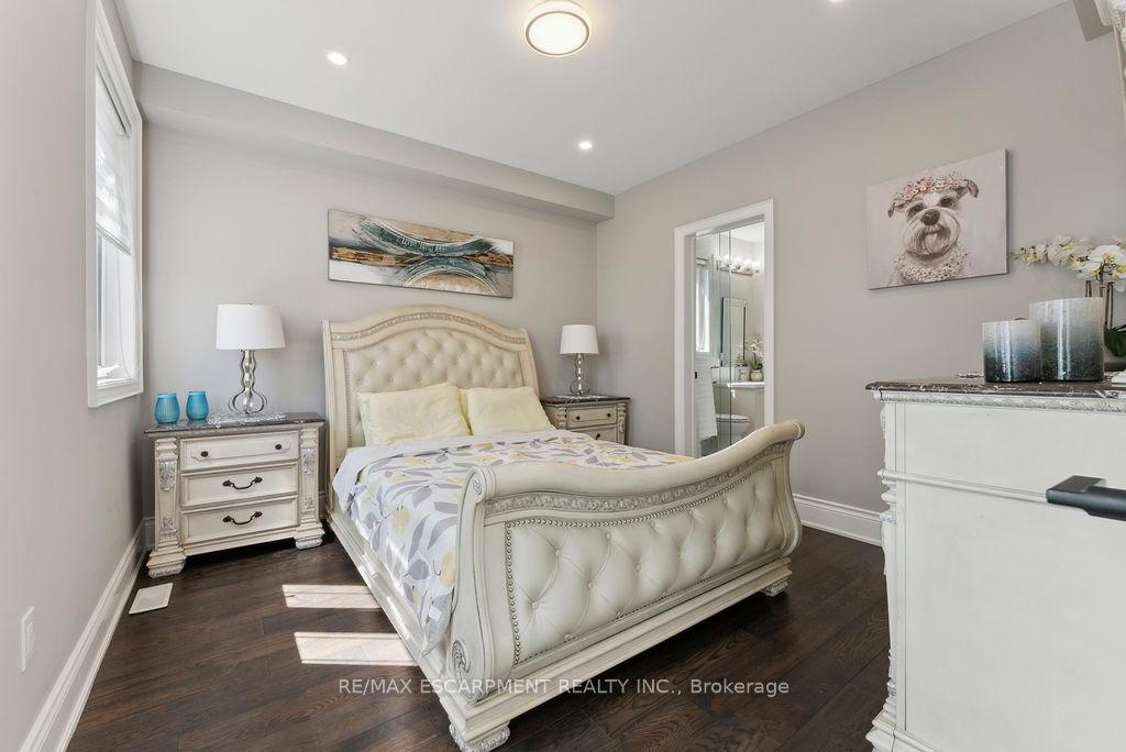 Photo 24 of 54 Chipman Avenue, Hamilton, Jerome — HOMEH
