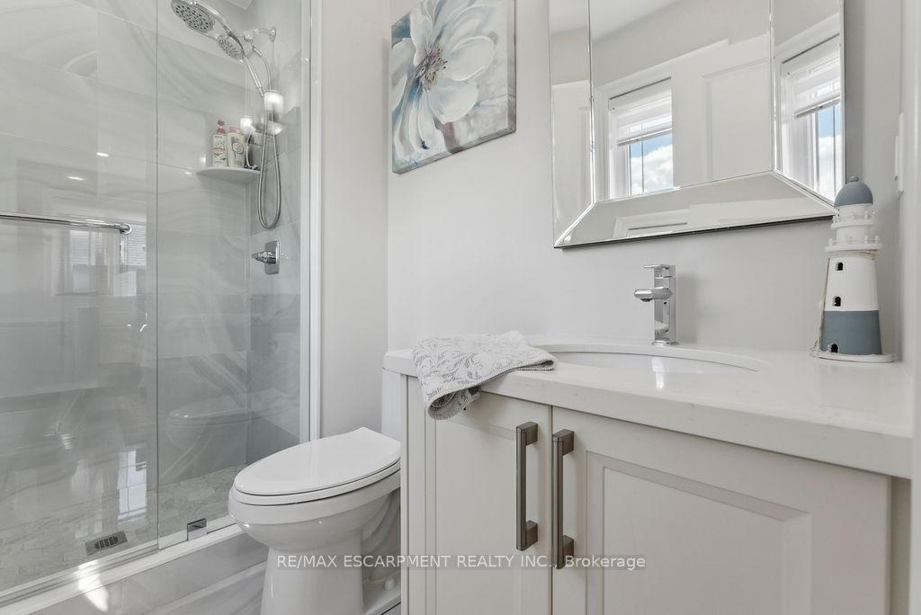 Photo 29 of 54 Chipman Avenue, Hamilton, Jerome — HOMEH