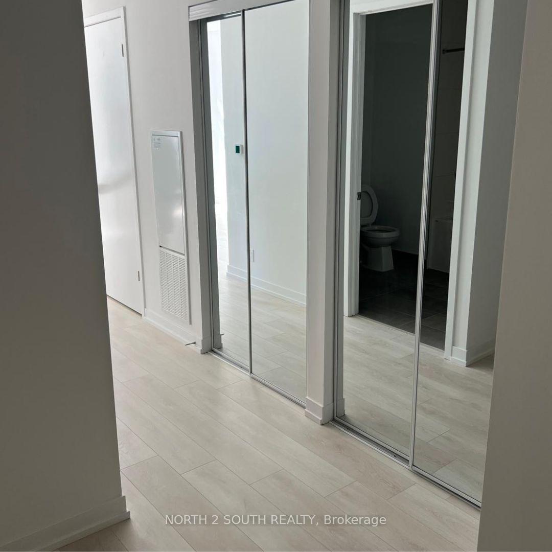 Photo 10 of Unit 521, 8 Beverley Glen Boulevard, Vaughan, Beverley Glen — HOMEH