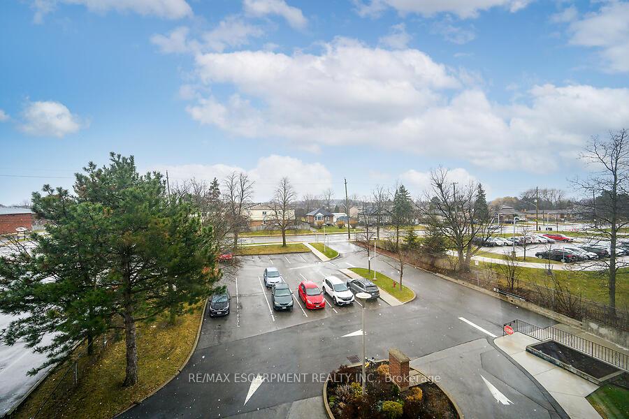 Photo 17 of Unit 405, 200 Limeridge Road W, Hamilton, Rolston — HOMEH