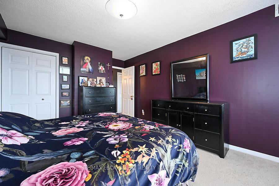 Photo 25 of Unit 405, 200 Limeridge Road W, Hamilton, Rolston — HOMEH