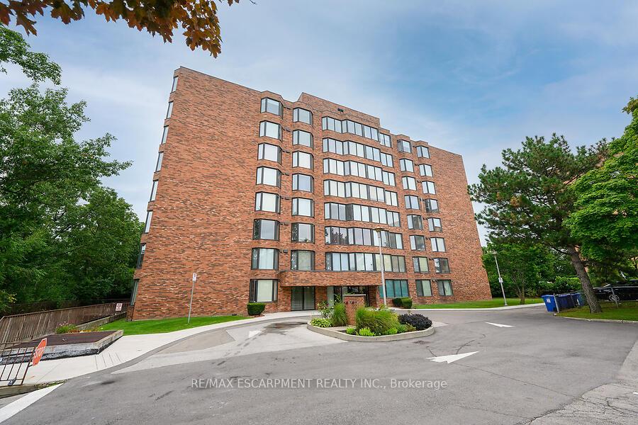 Photo 29 of Unit 405, 200 Limeridge Road W, Hamilton, Rolston — HOMEH