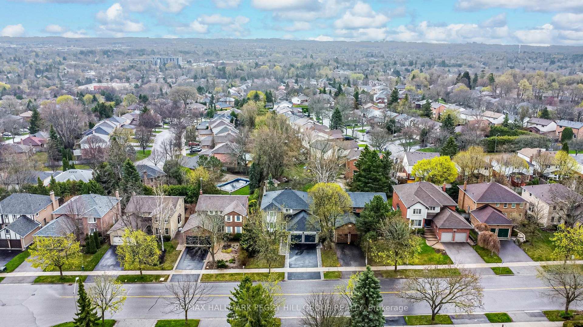 Photo 15 of 229 Orchard Heights Boulevard, Aurora, Hills of St Andrew — HOMEH