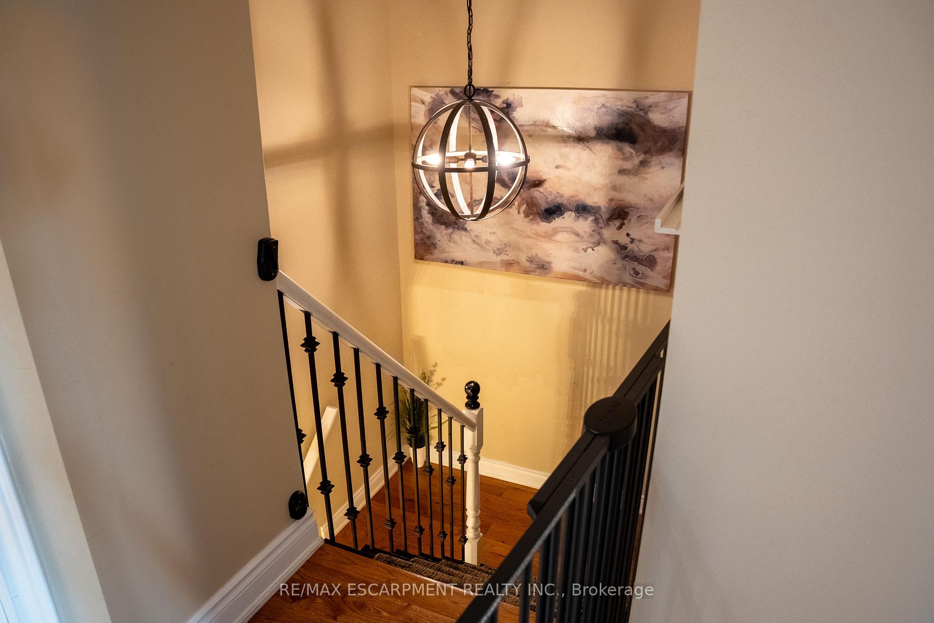 Photo 26 of Unit 12, 320 Hamilton Drive, Hamilton, Ancaster — HOMEH