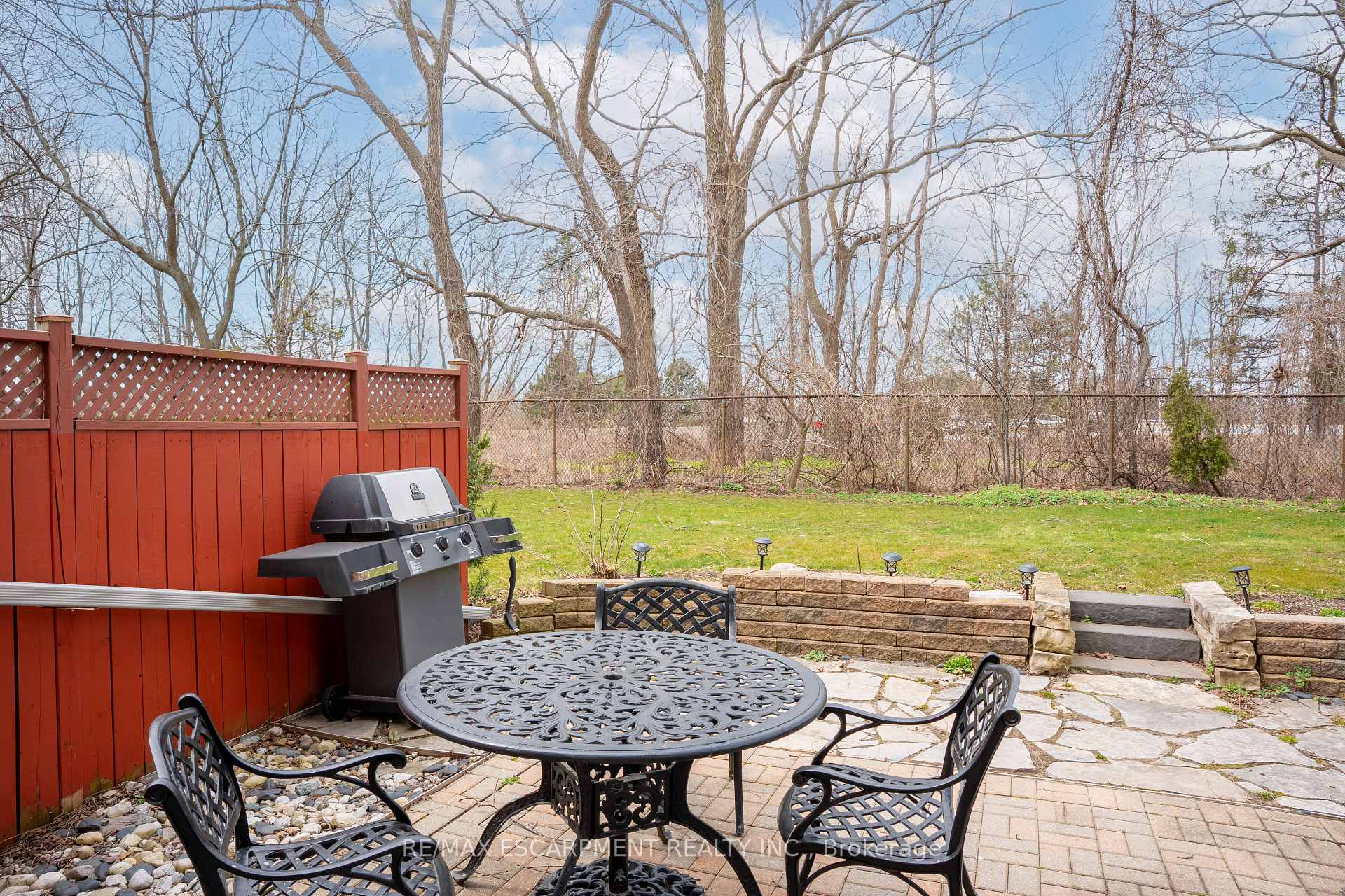 Photo 48 of Unit 12, 320 Hamilton Drive, Hamilton, Ancaster — HOMEH