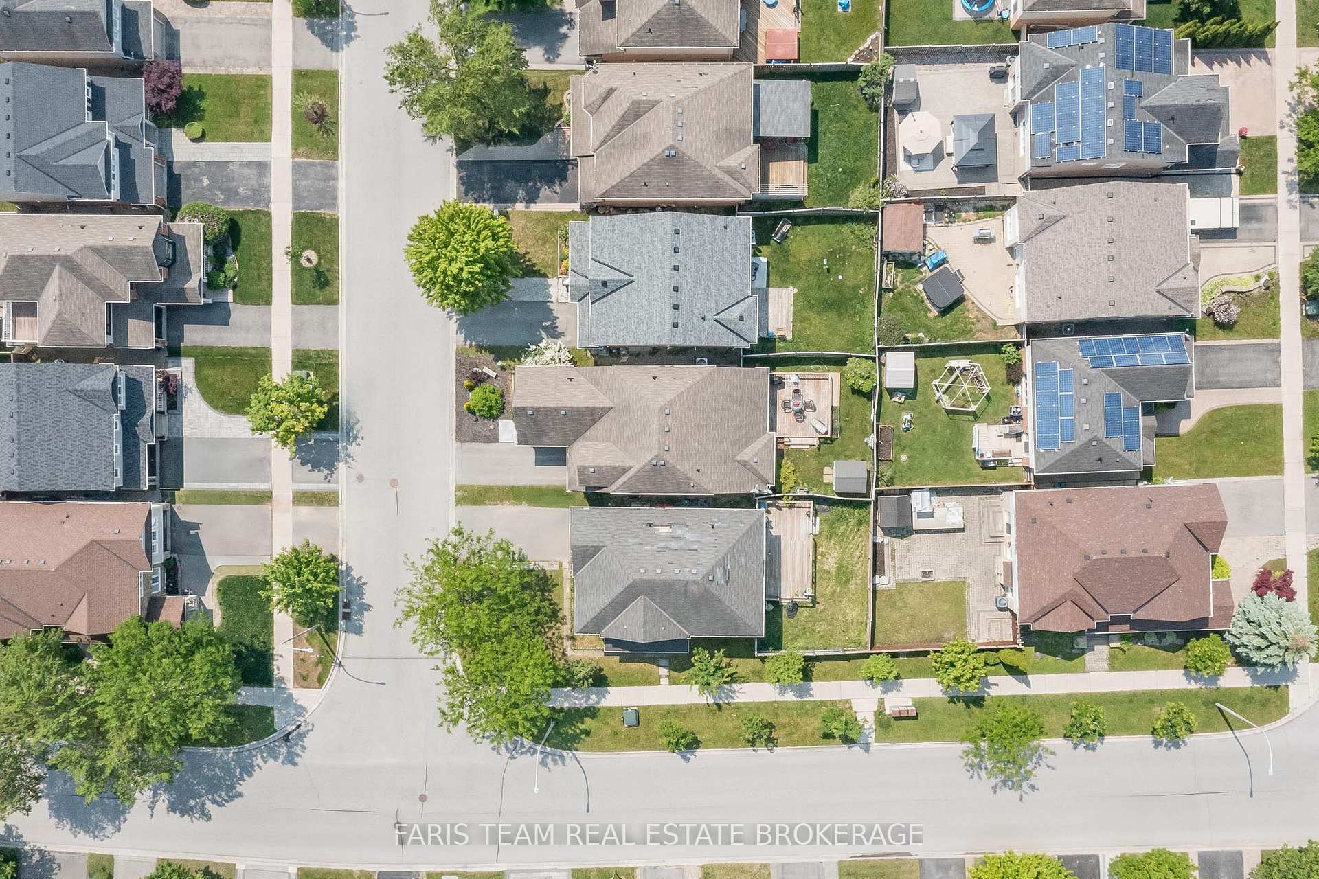 Photo 24 of 4 Callander Crescent, New Tecumseth, Alliston — HOMEH