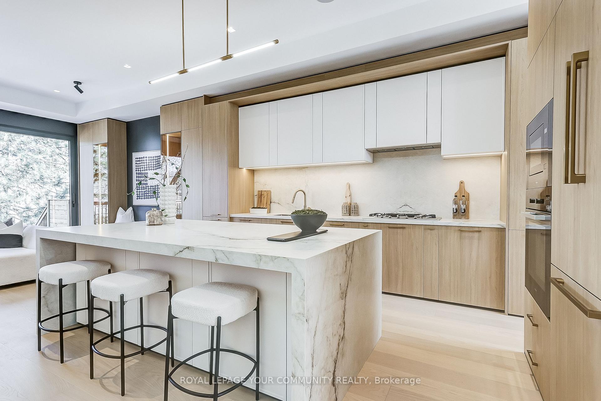 Photo 5 of 86 Latimer Avenue, Toronto, Forest Hill North — HOMEH