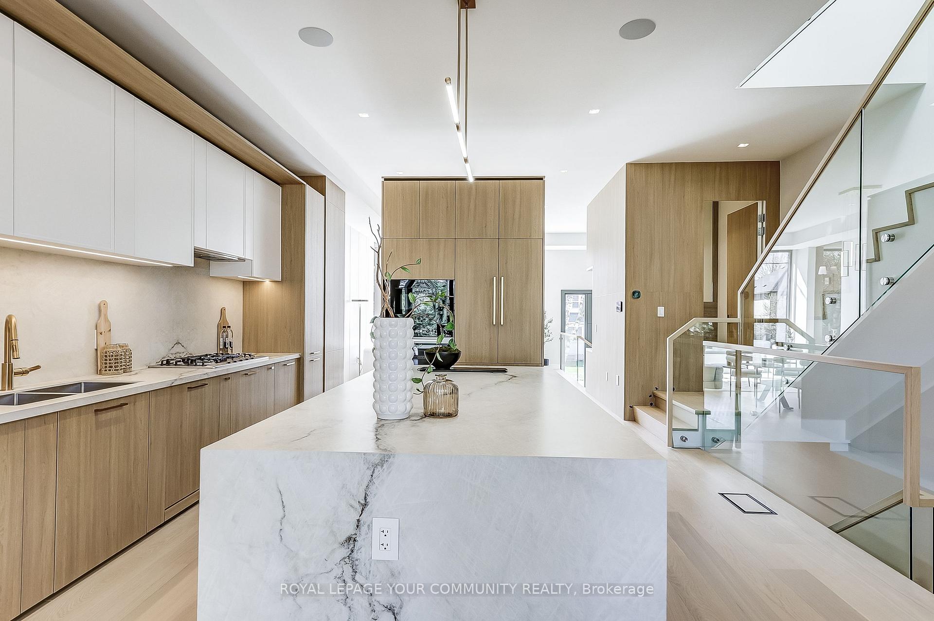 Photo 15 of 86 Latimer Avenue, Toronto, Forest Hill North — HOMEH