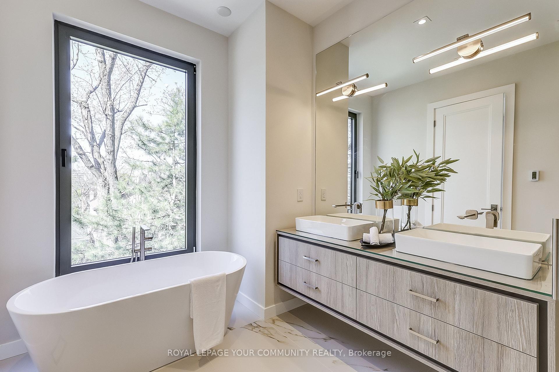 Photo 13 of 86 Latimer Avenue, Toronto, Forest Hill North — HOMEH