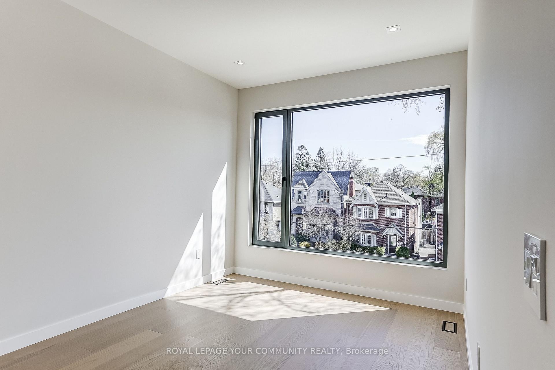 Photo 35 of 86 Latimer Avenue, Toronto, Forest Hill North — HOMEH