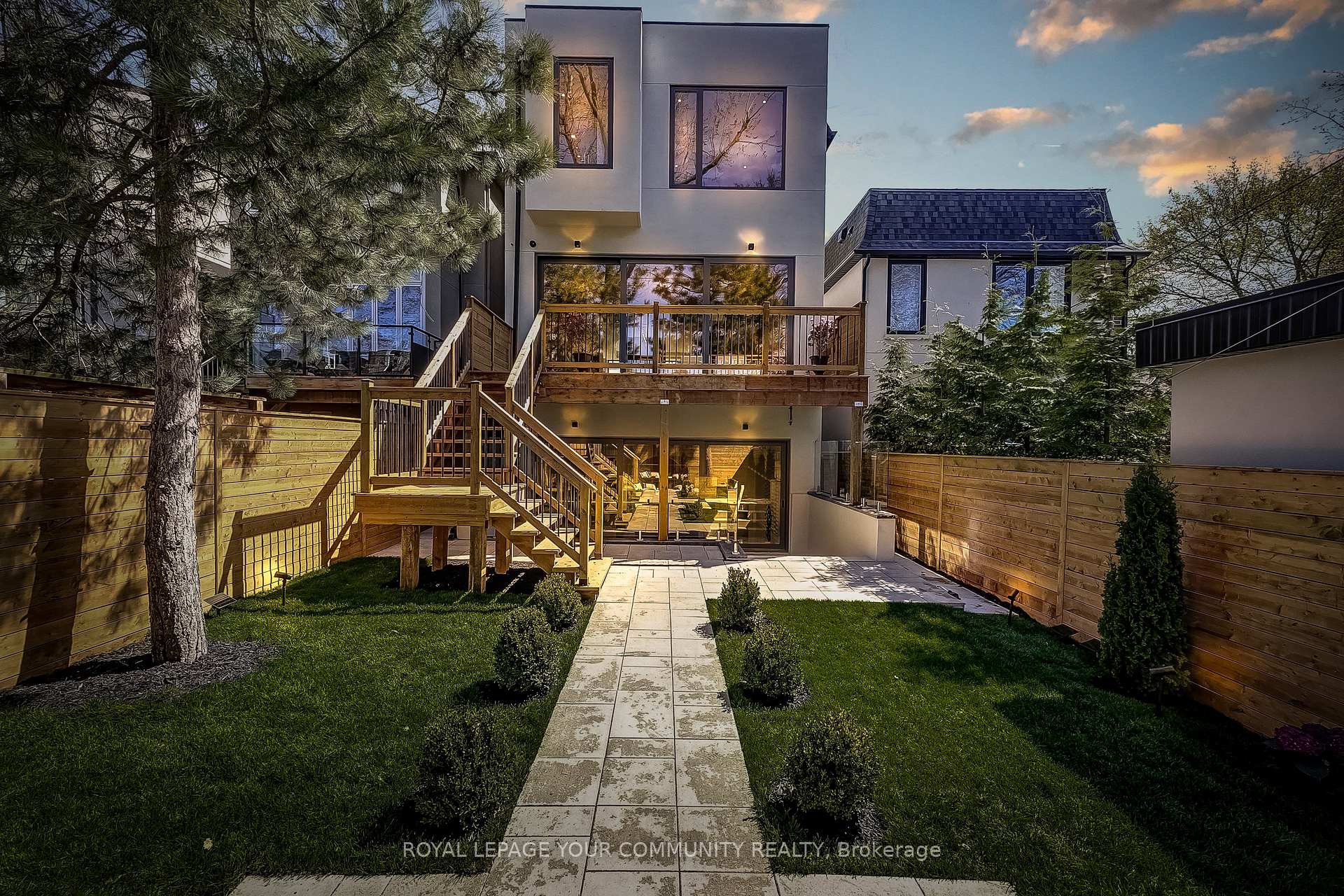Photo 33 of 86 Latimer Avenue, Toronto, Forest Hill North — HOMEH