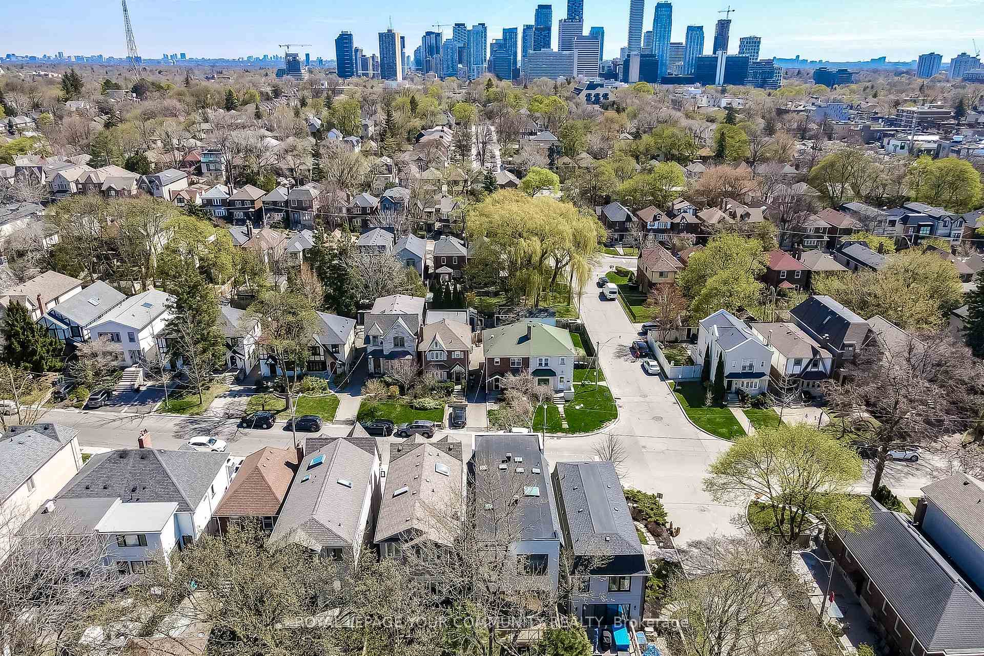 Photo 45 of 86 Latimer Avenue, Toronto, Forest Hill North — HOMEH
