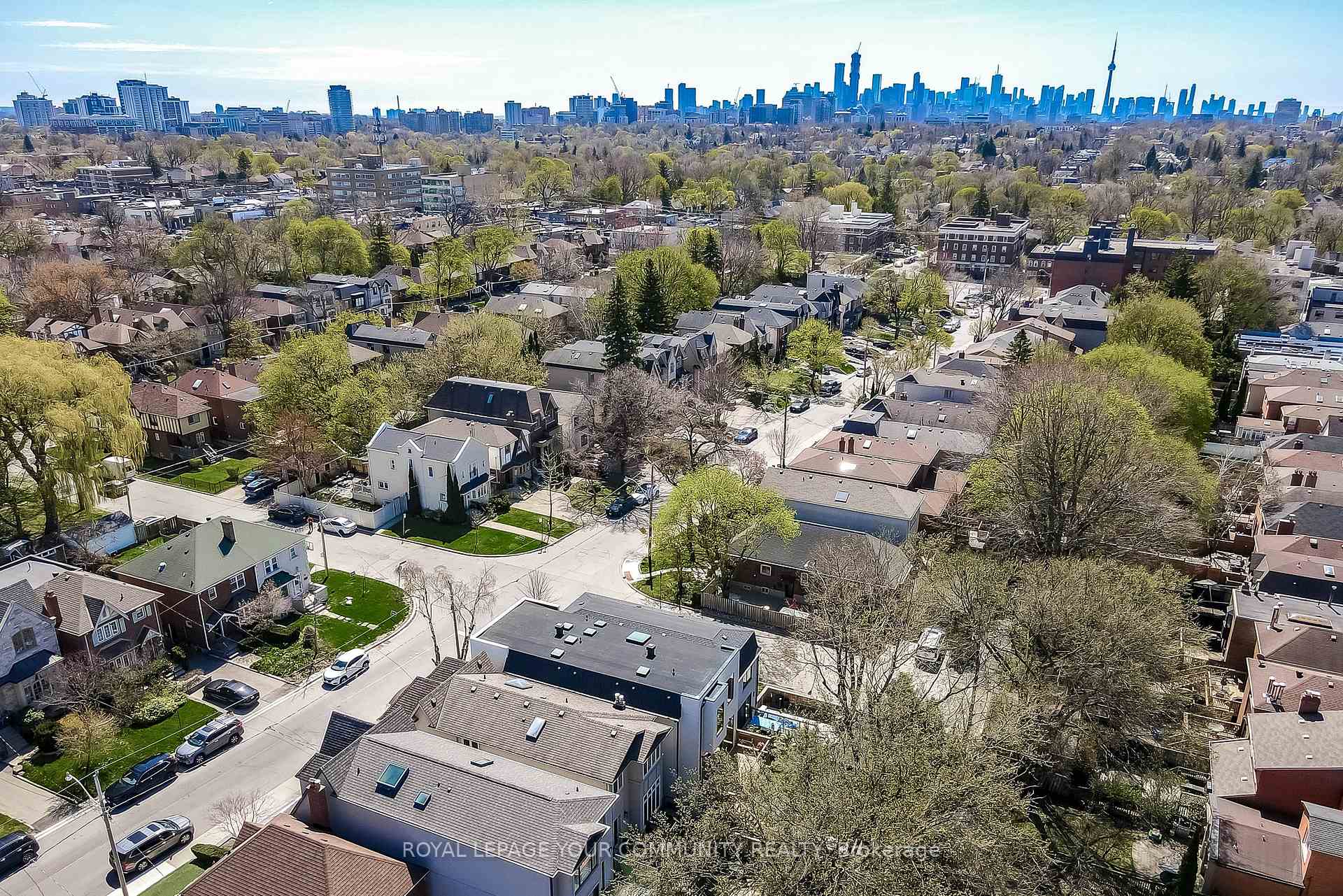 Photo 38 of 86 Latimer Avenue, Toronto, Forest Hill North — HOMEH