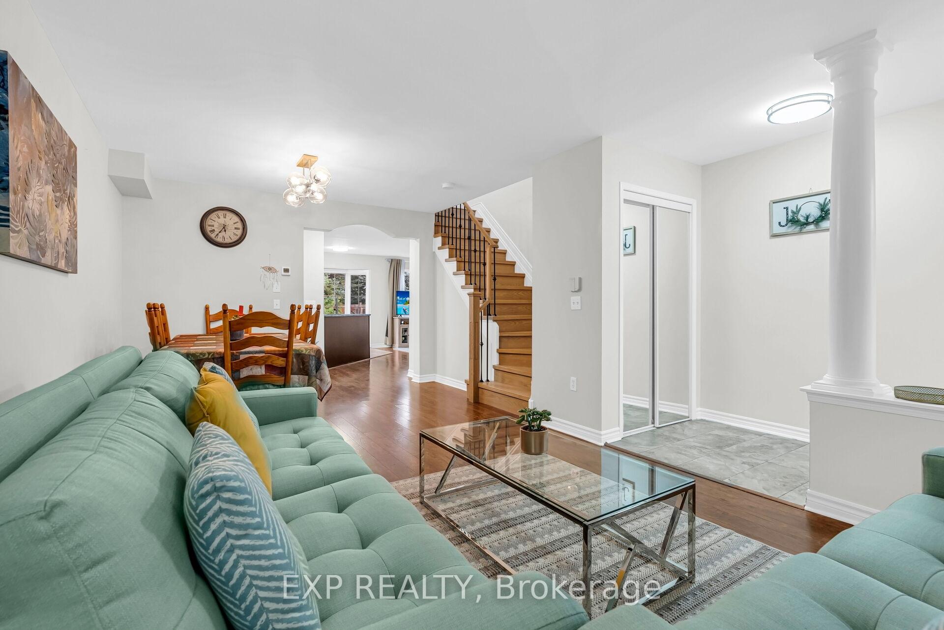 Photo 7 of 84 Seaside Circle, Brampton, Sandringham-Wellington — HOMEH