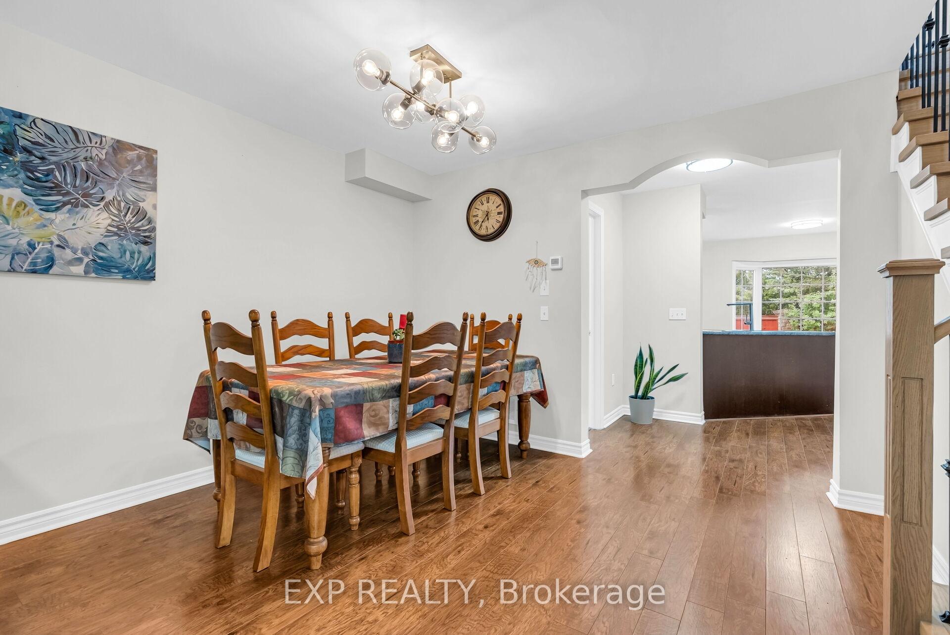 Photo 10 of 84 Seaside Circle, Brampton, Sandringham-Wellington — HOMEH