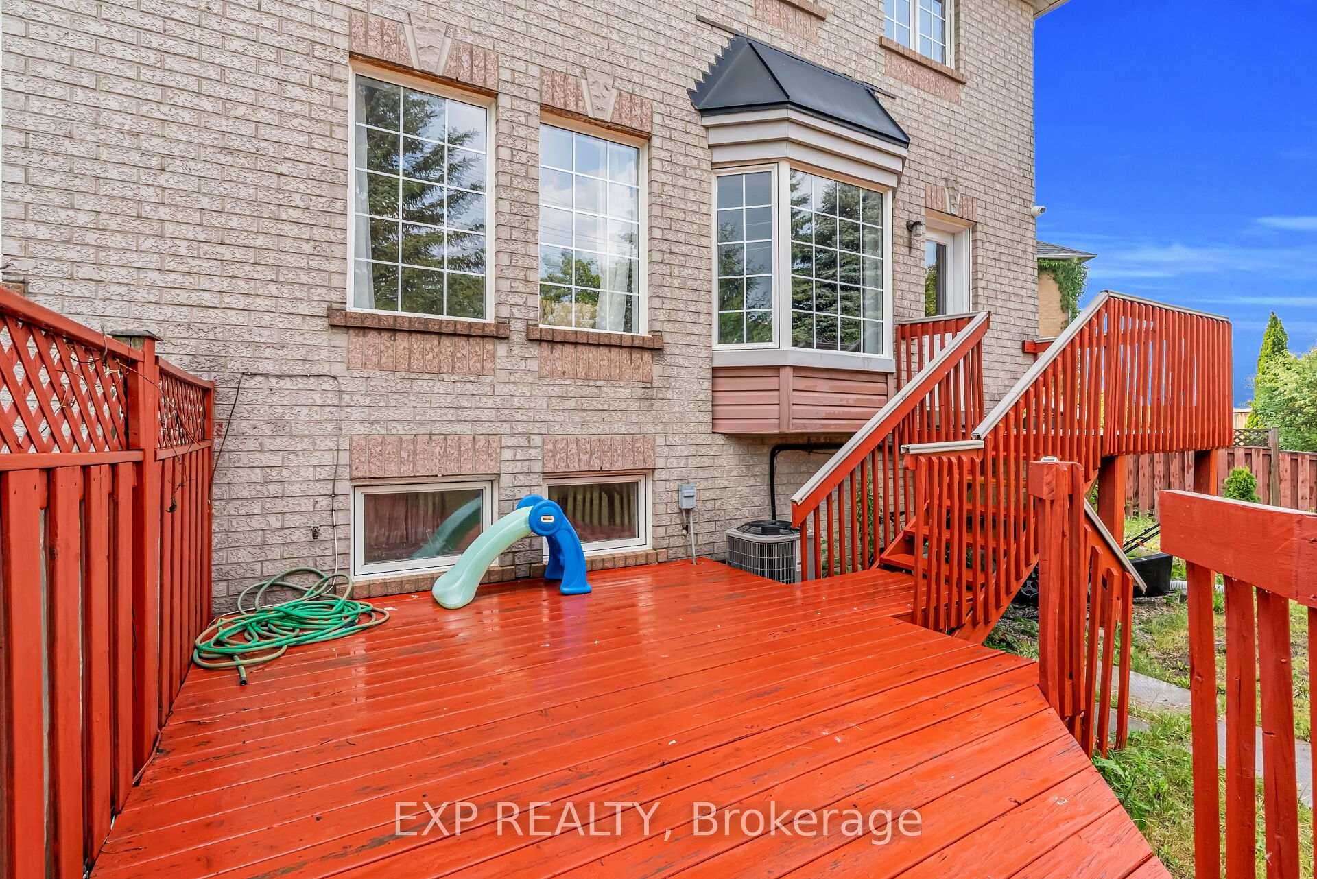 Photo 42 of 84 Seaside Circle, Brampton, Sandringham-Wellington — HOMEH