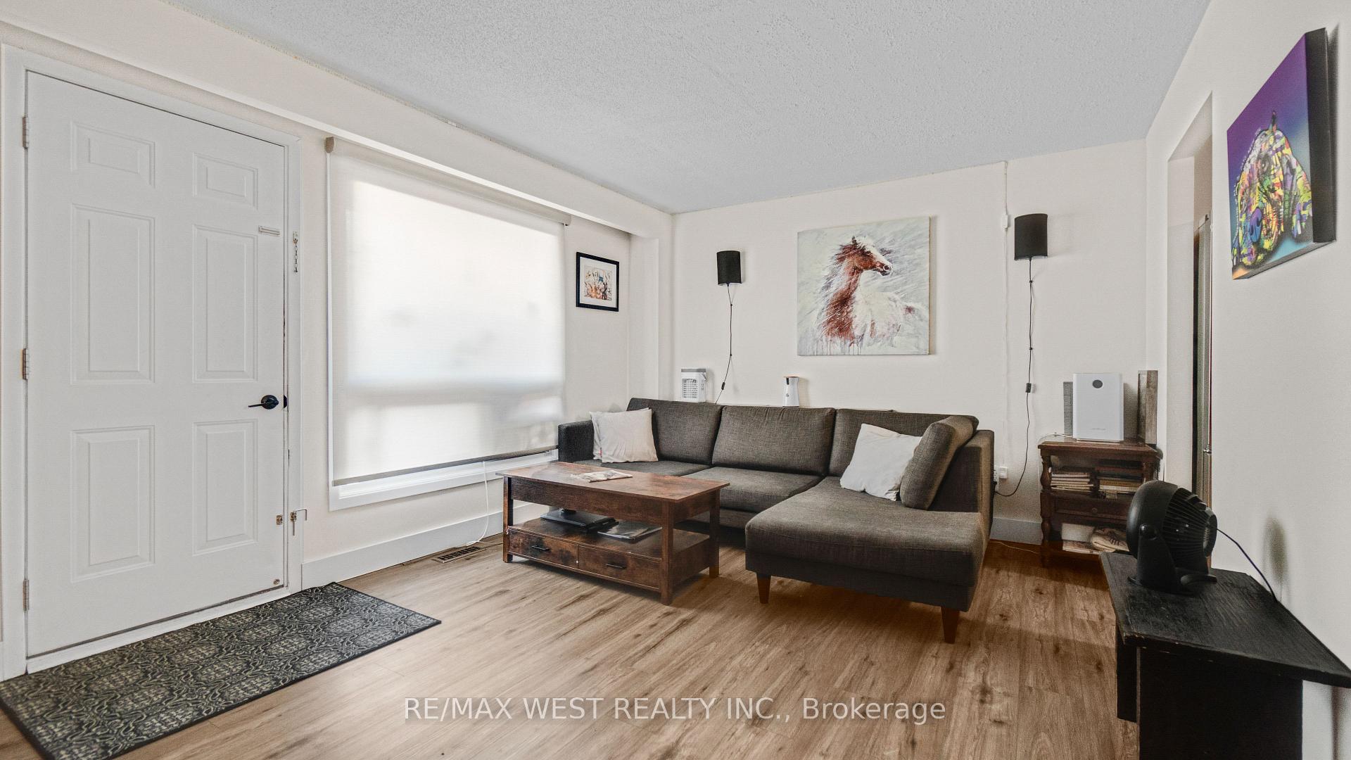 Photo 2 of Unit 18, 165 Green Valley Drive, Kitchener — HOMEH