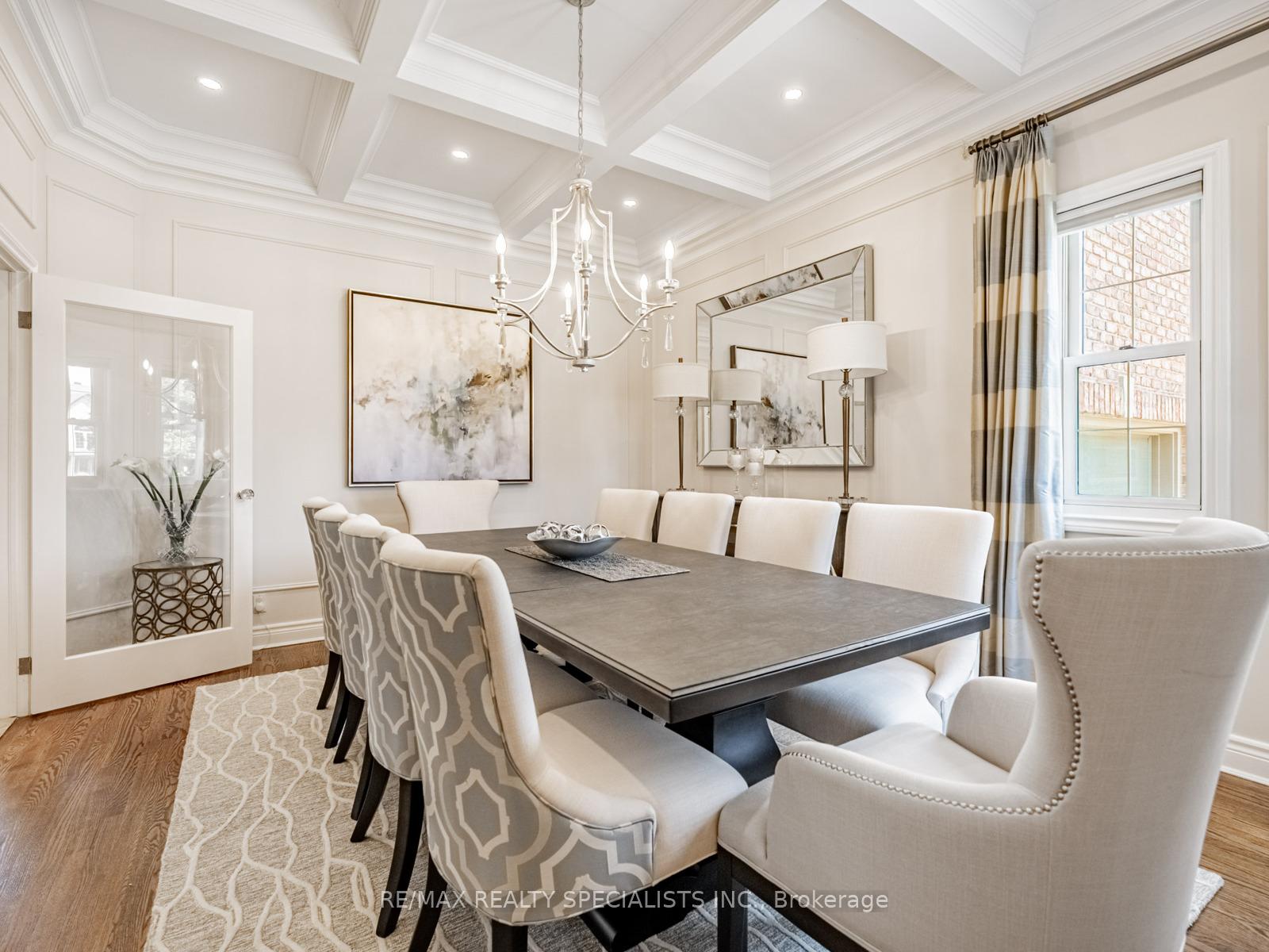 Photo 3 of 12 McMaster Street, Halton Hills, Glen Williams — HOMEH