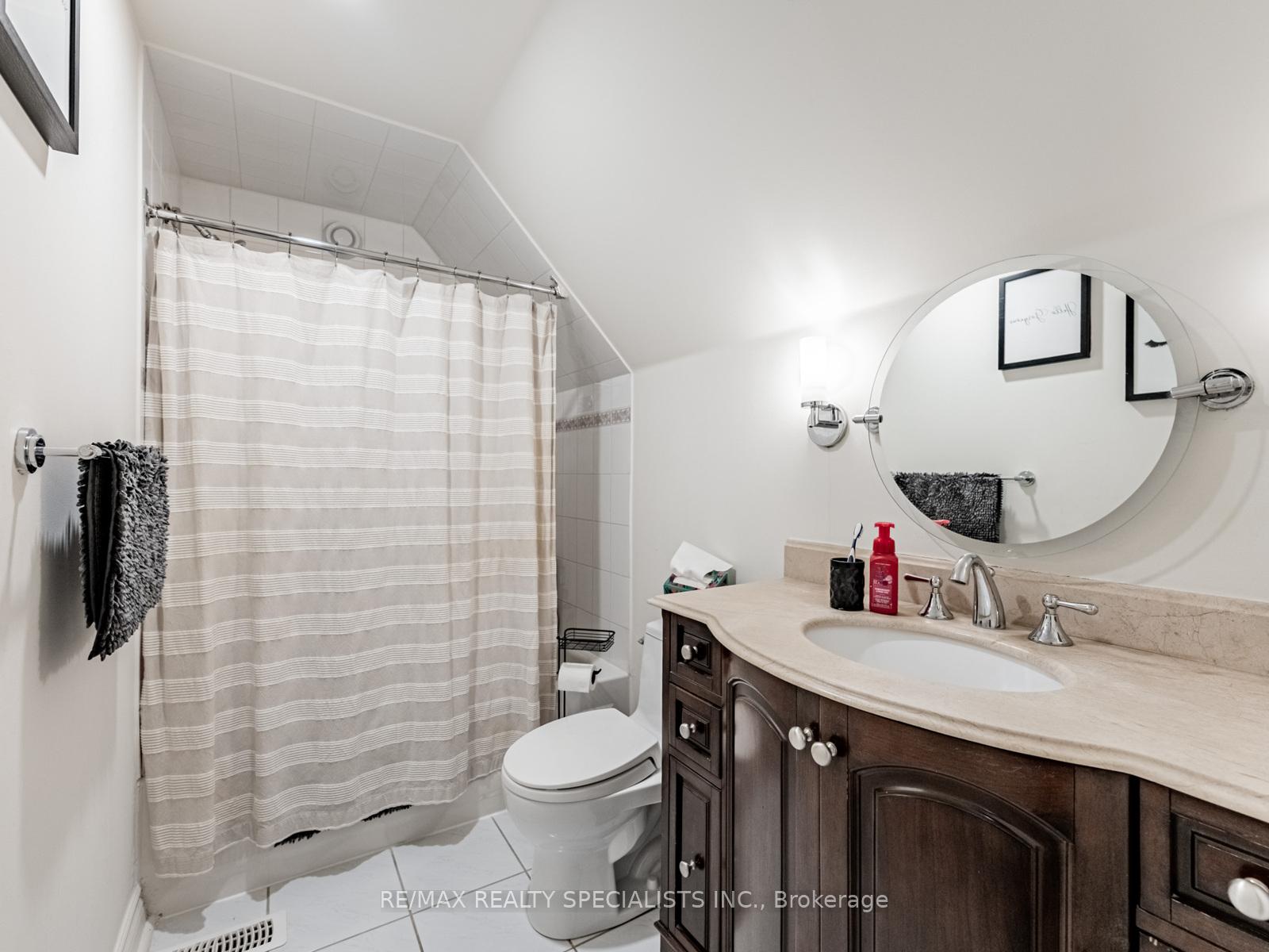 Photo 18 of 12 McMaster Street, Halton Hills, Glen Williams — HOMEH