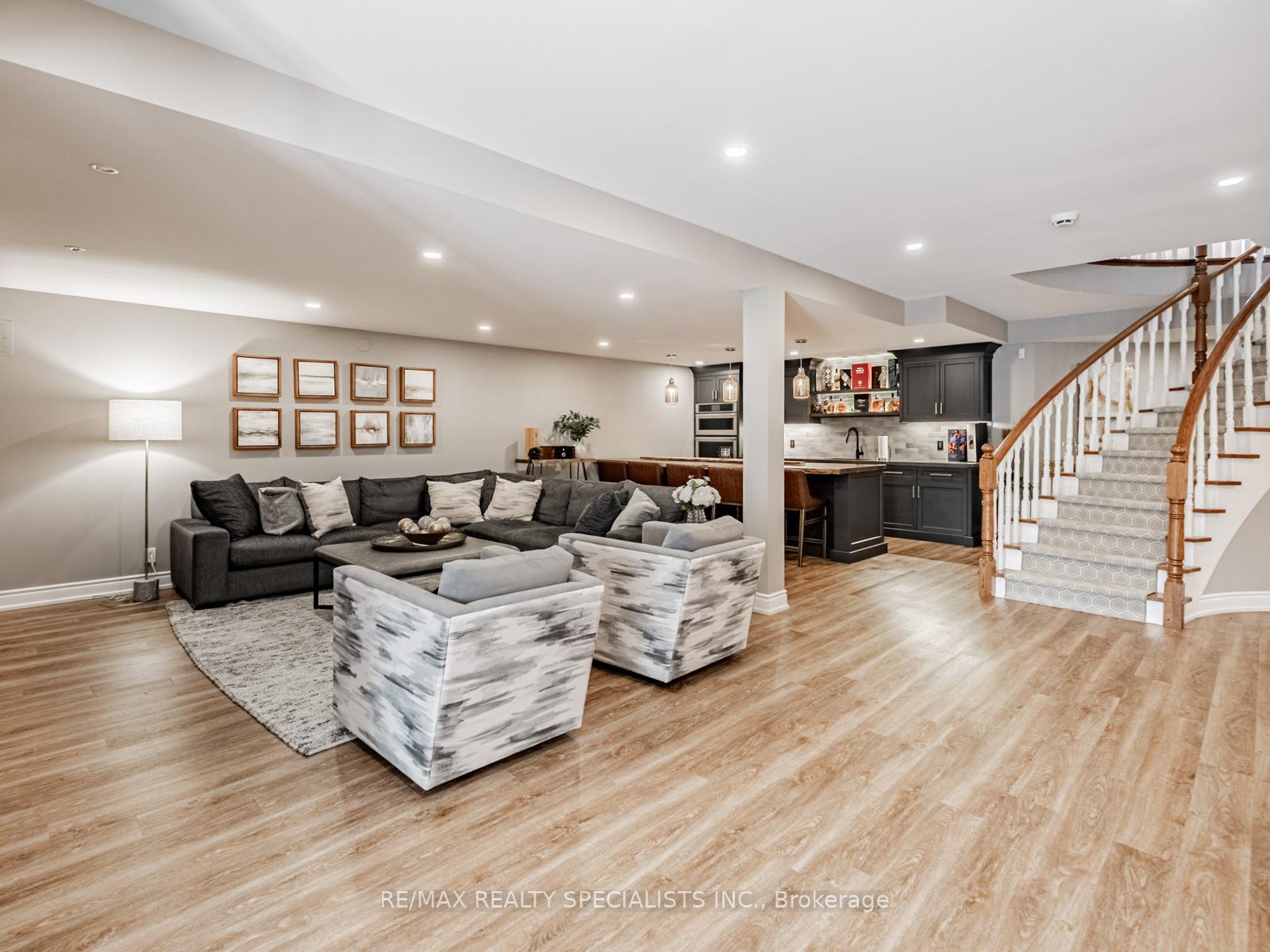 Photo 40 of 12 McMaster Street, Halton Hills, Glen Williams — HOMEH