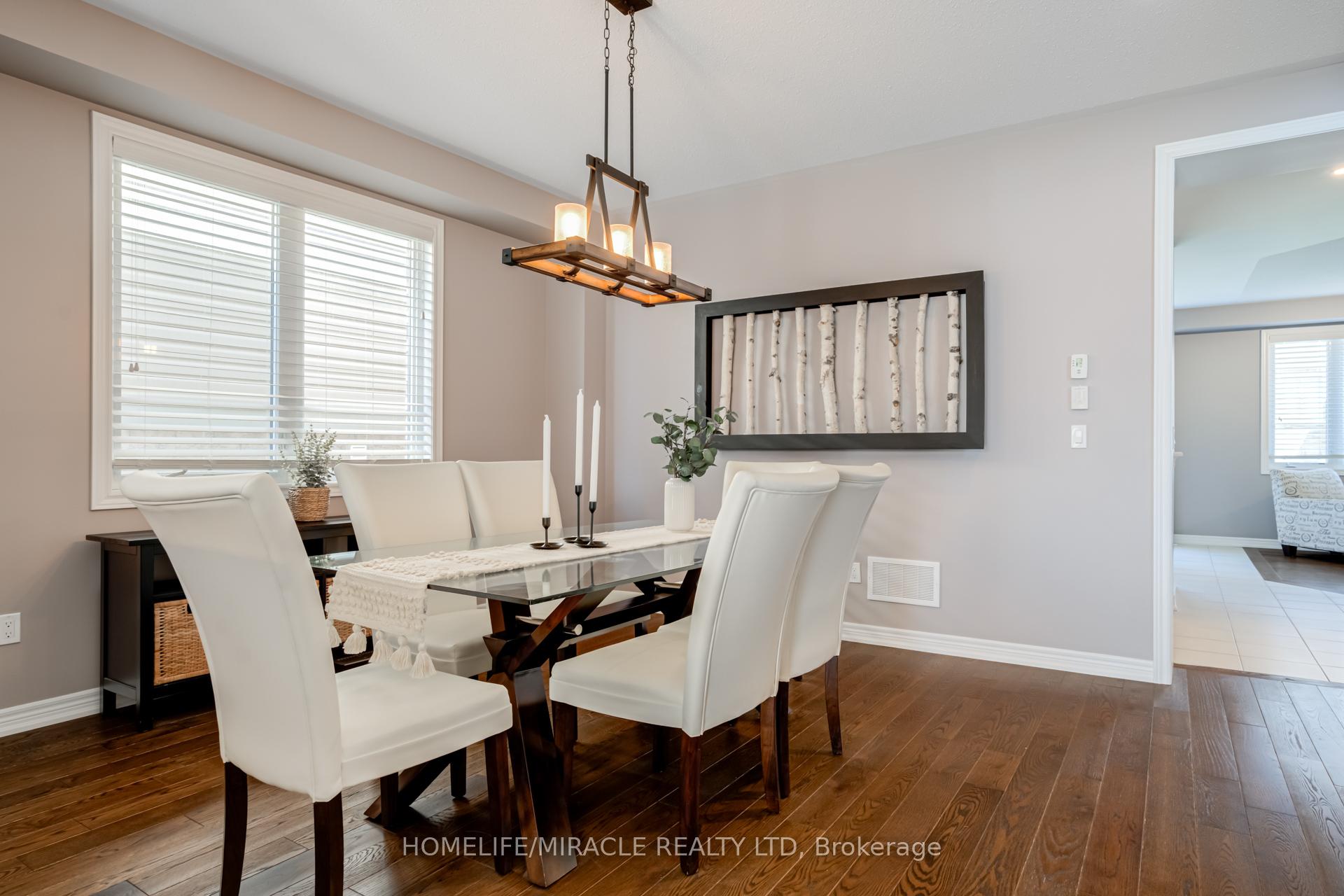 Photo 12 of 5 Kennedy Boulevard, New Tecumseth, Rural New Tecumseth — HOMEH