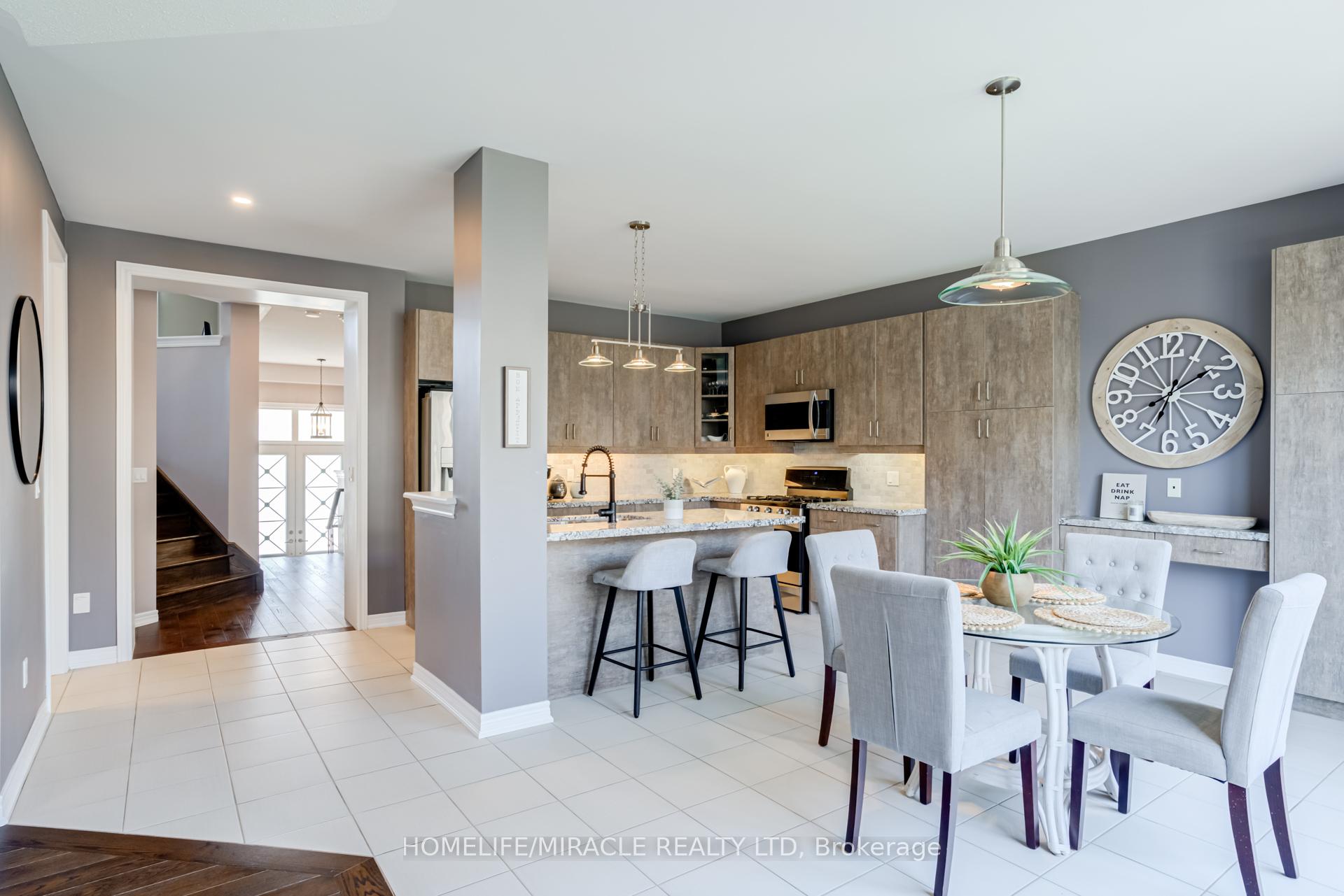 Photo 25 of 5 Kennedy Boulevard, New Tecumseth, Rural New Tecumseth — HOMEH