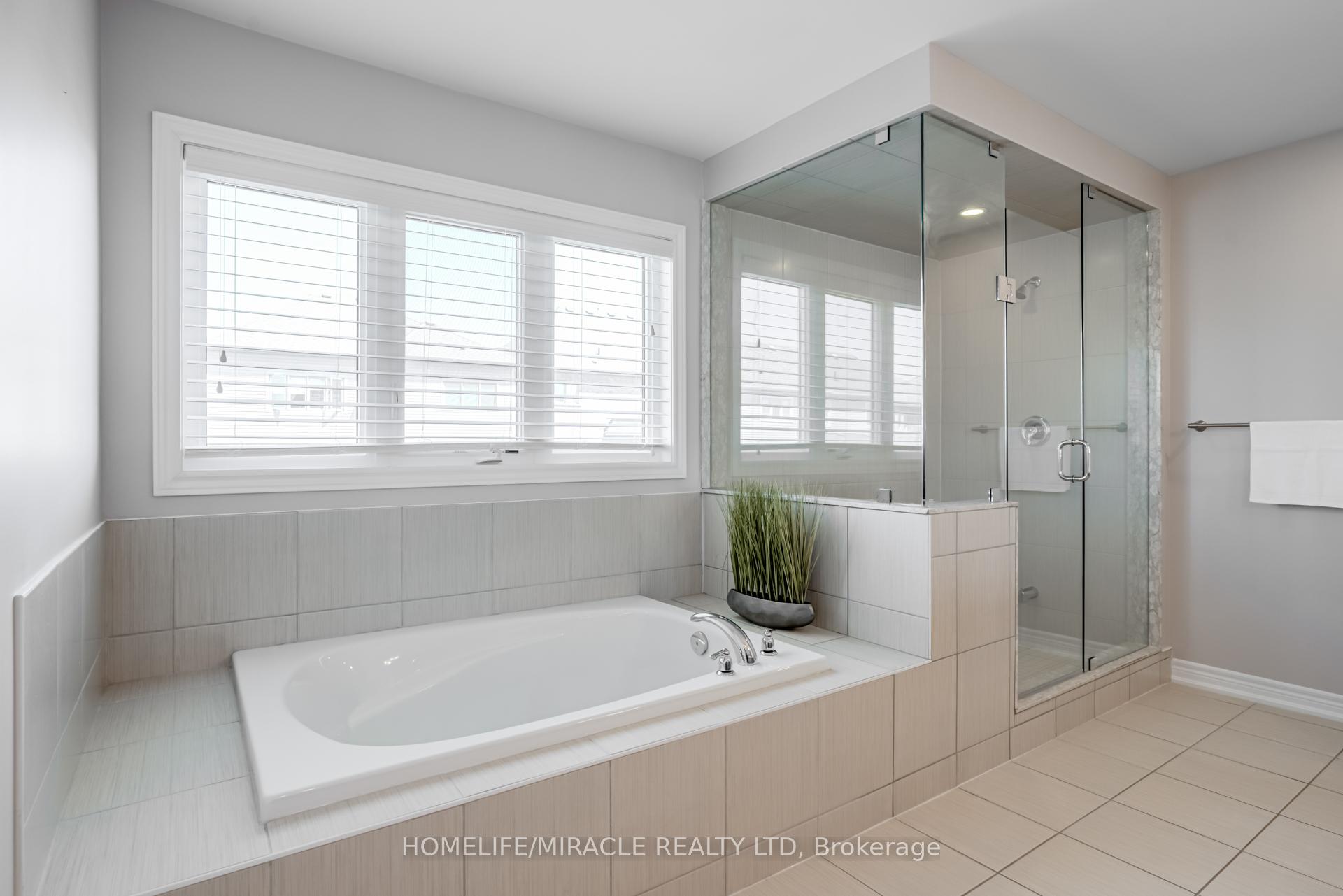Photo 8 of 5 Kennedy Boulevard, New Tecumseth, Rural New Tecumseth — HOMEH